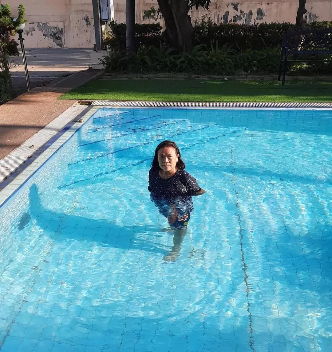 Swimming pool in โรงแรม ชาโตว์วิสต้า