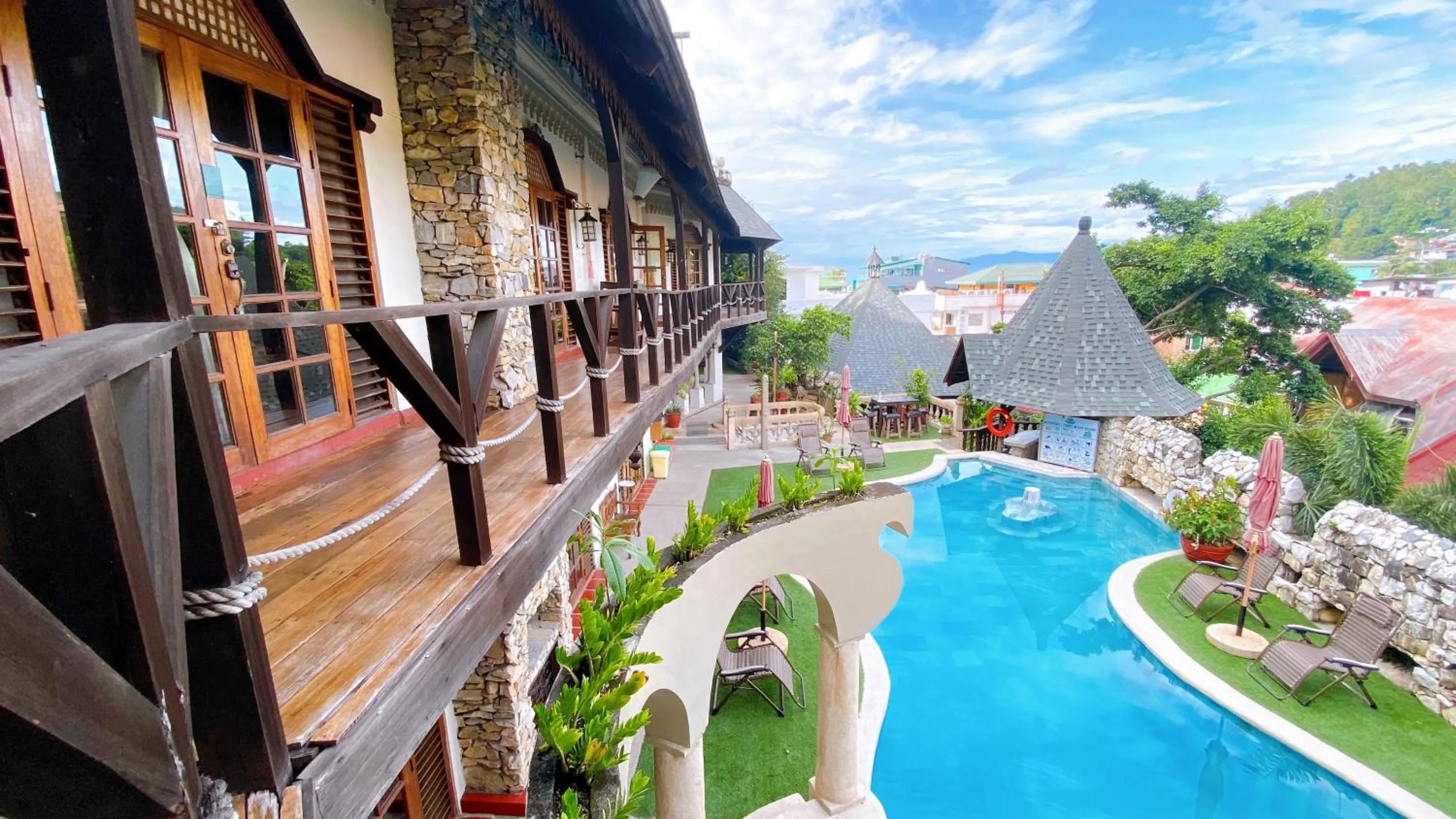 Pool view in Tropicana Castle Dive Resort powered by Cocotel