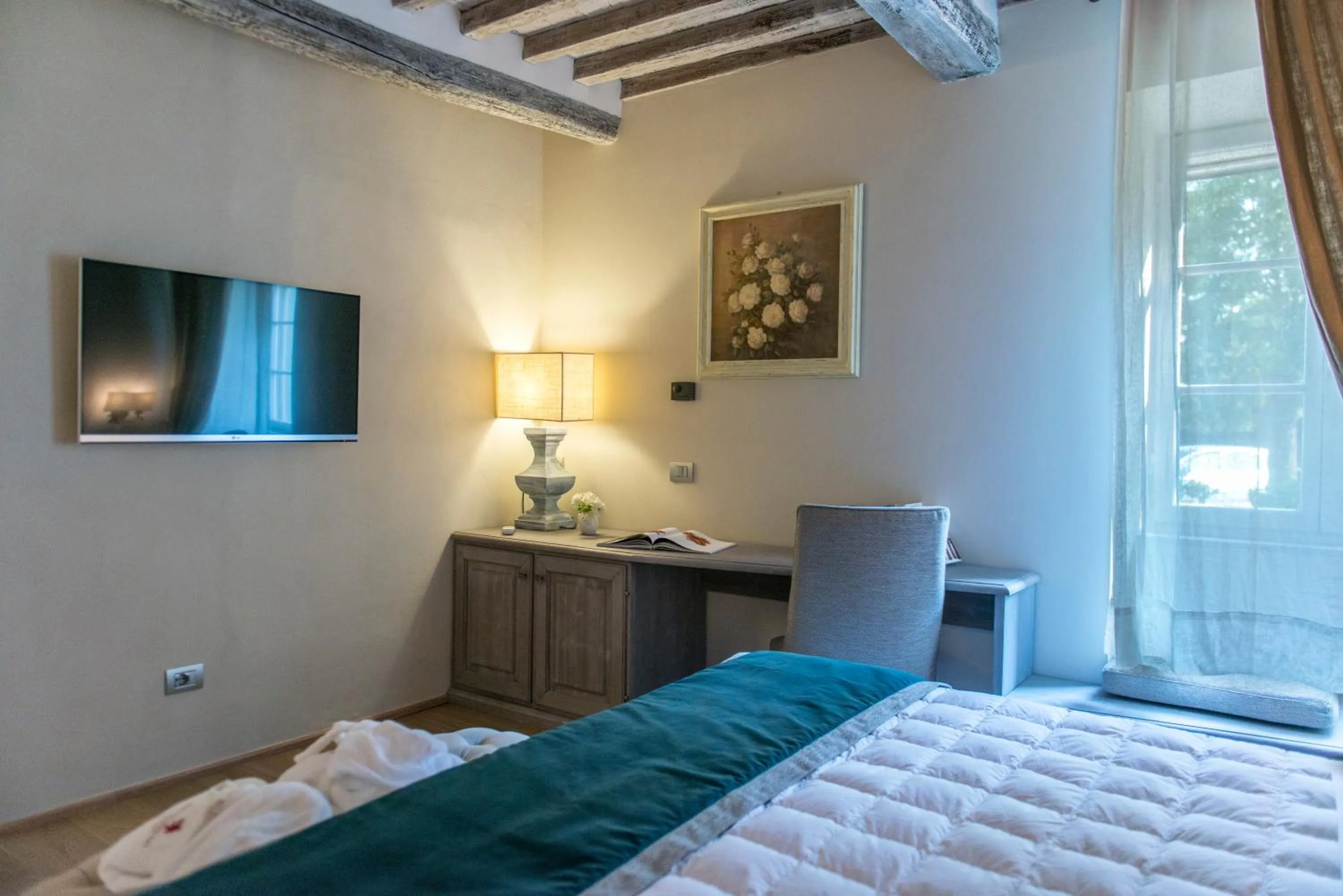 Decorative detail, Bed in Cortona Resort & Spa