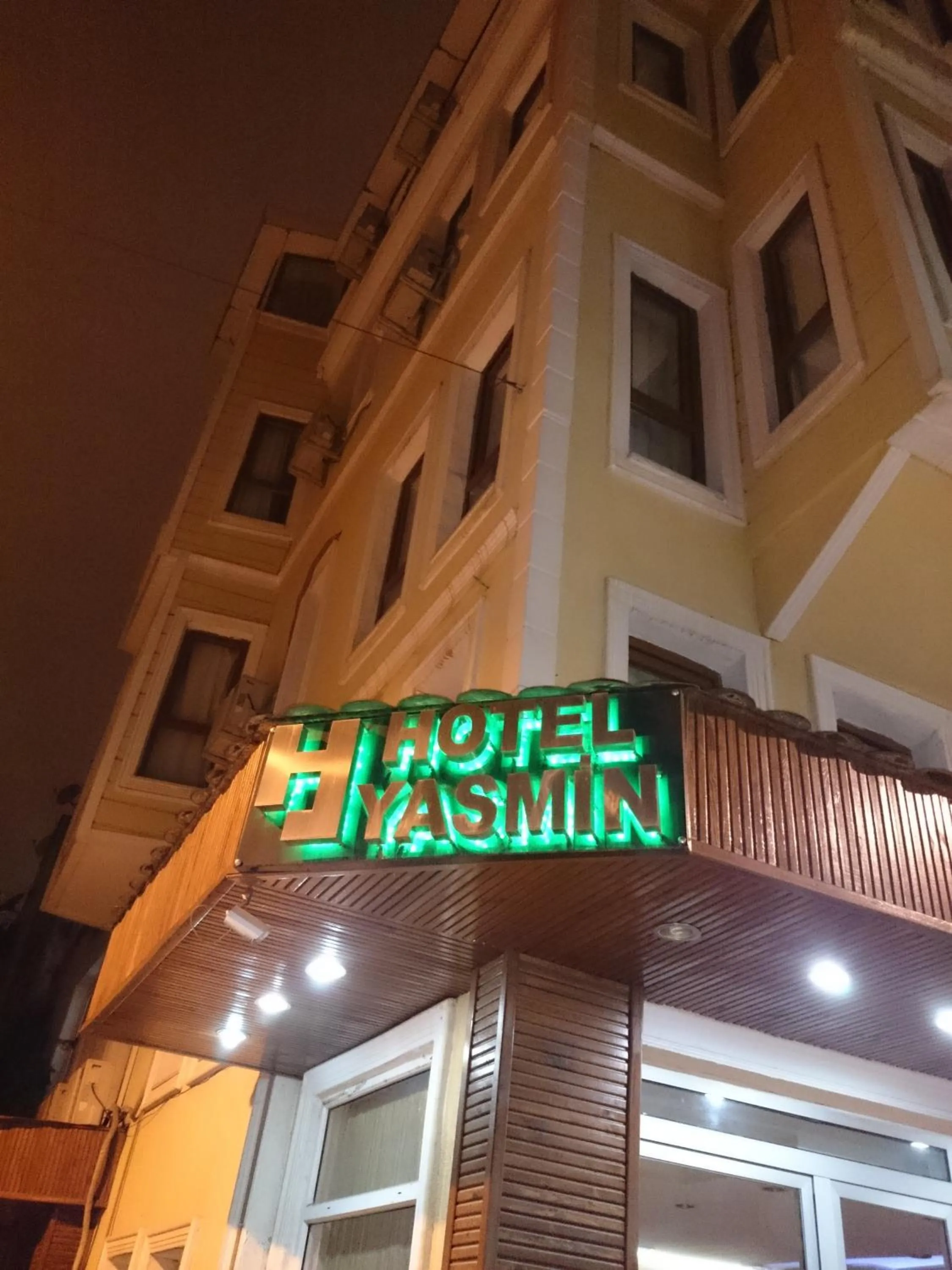 Property building in Hotel Yasmin
