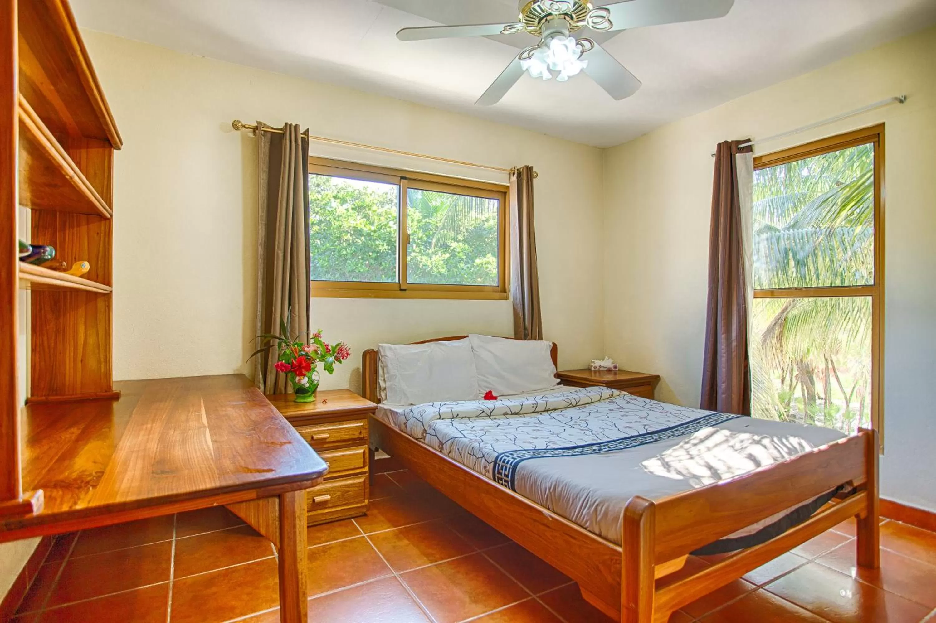 Day, Bed in Wild Orchid