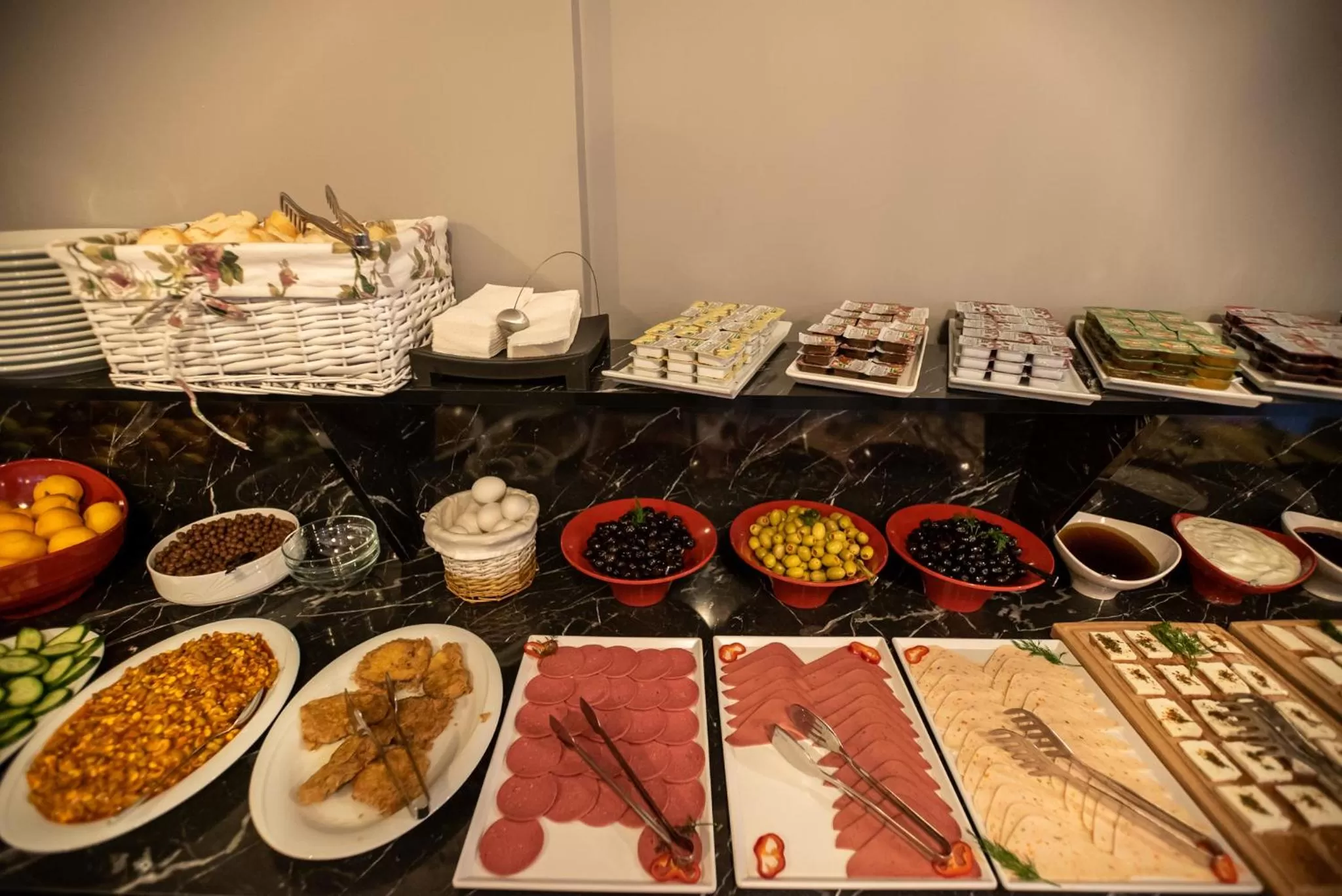 Food and drinks in New Taksim Hotel