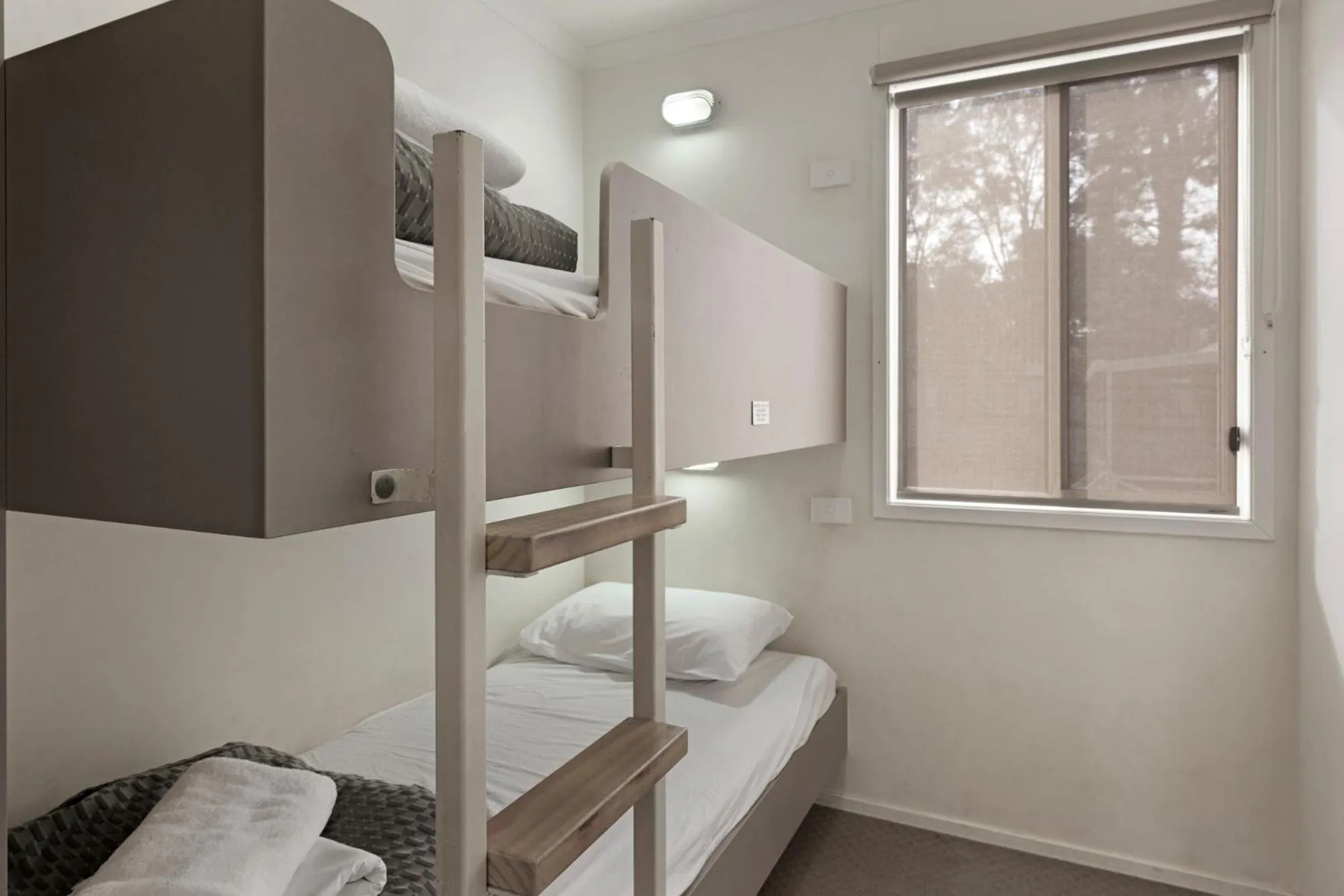 bunk bed, Bed in Discovery Parks - Dubbo