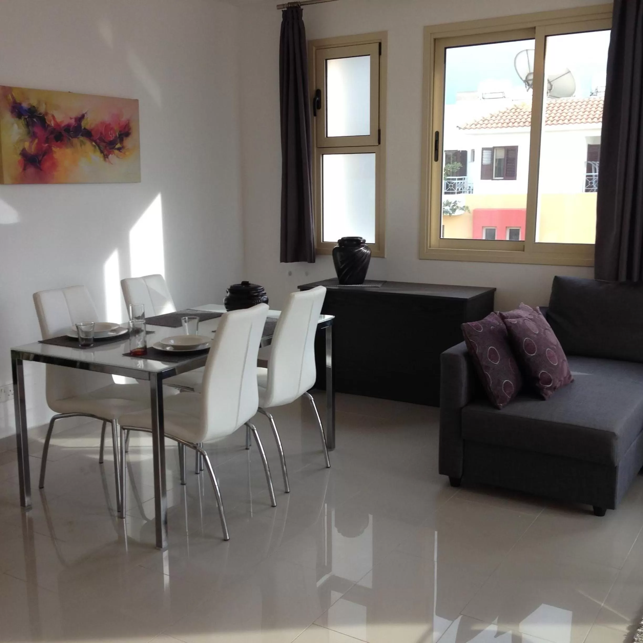 Dining area in Panklitos Tourist Apartments