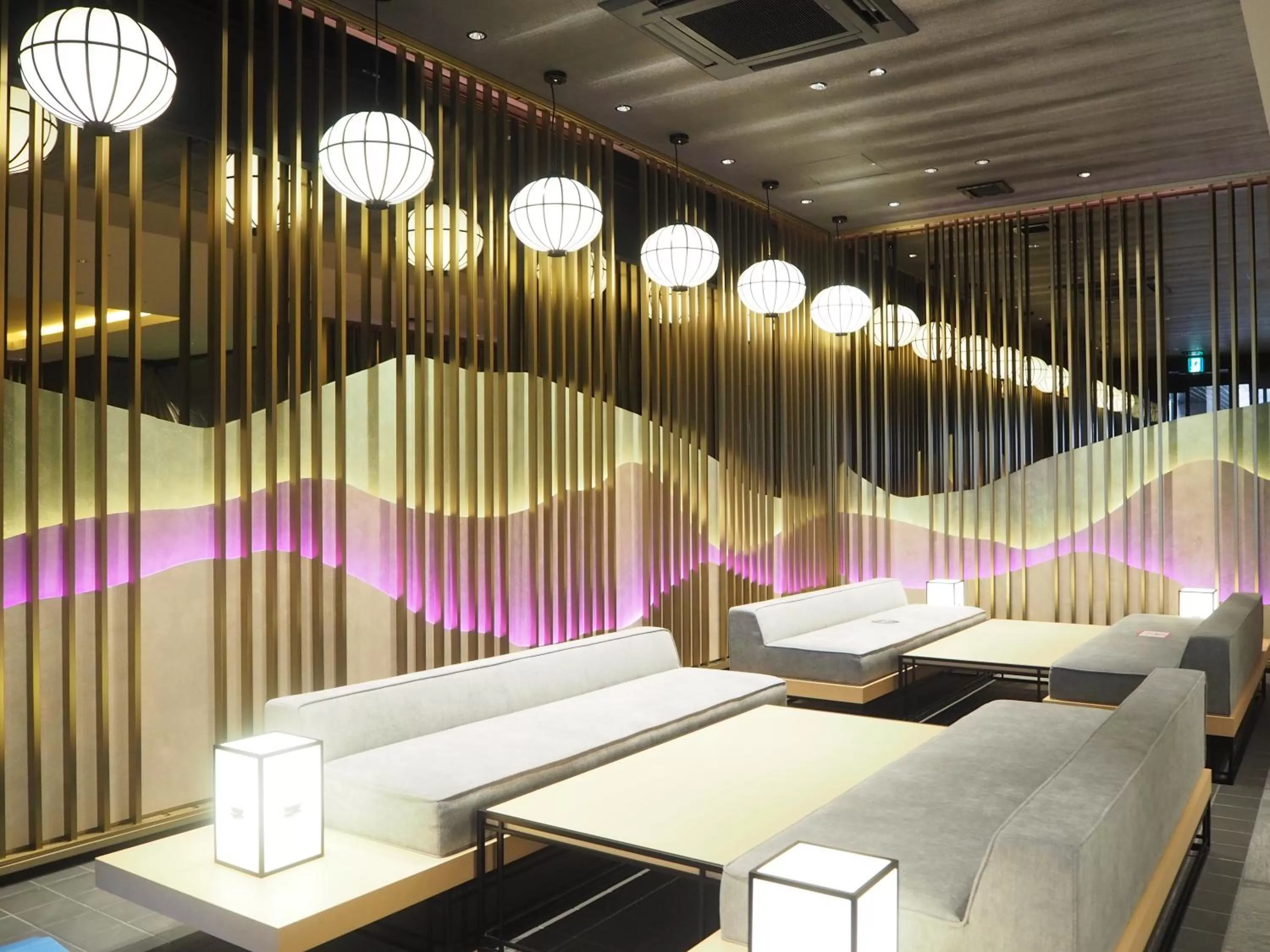 Lobby or reception in Henn na Hotel Premier Nara