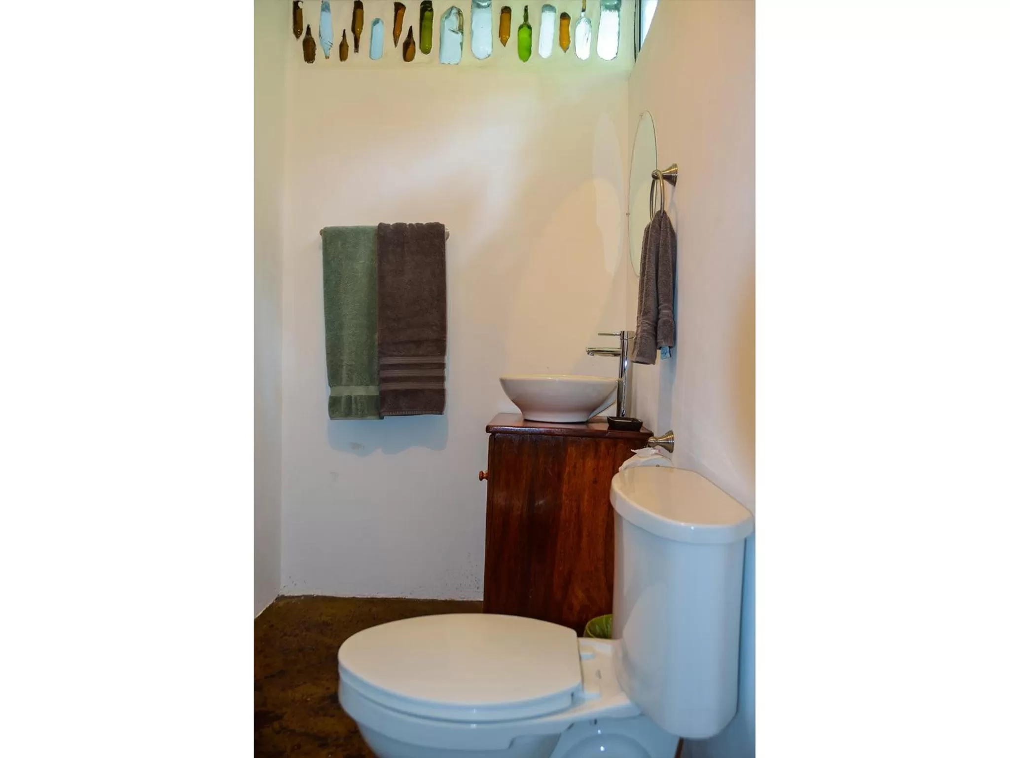 Bathroom, Coffee/Tea Facilities in Nuestra Casa
