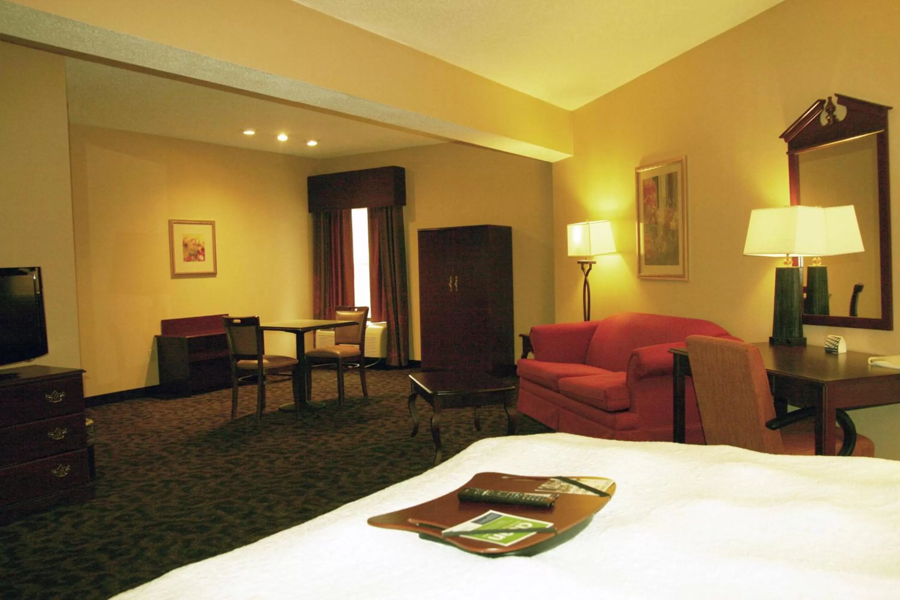 Bed in Hampton Inn Selinsgrove/Shamokin Dam