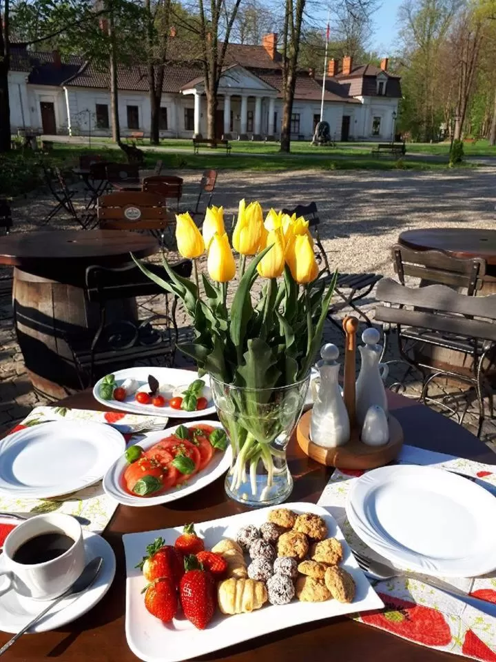 Gościniec Dworski w Ropie