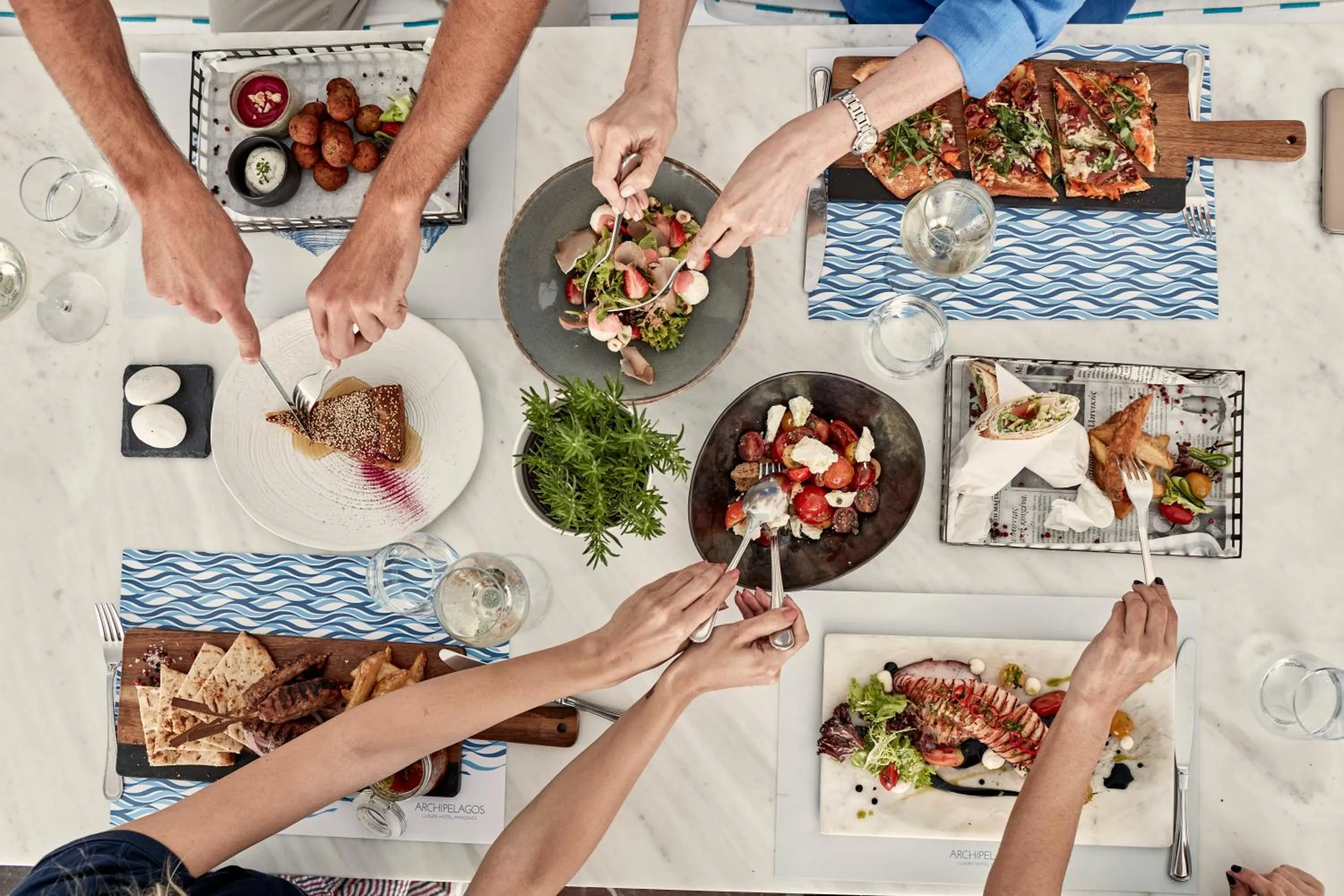 Restaurant/places to eat in Archipelagos Hotel - Small Luxury Hotels of the World