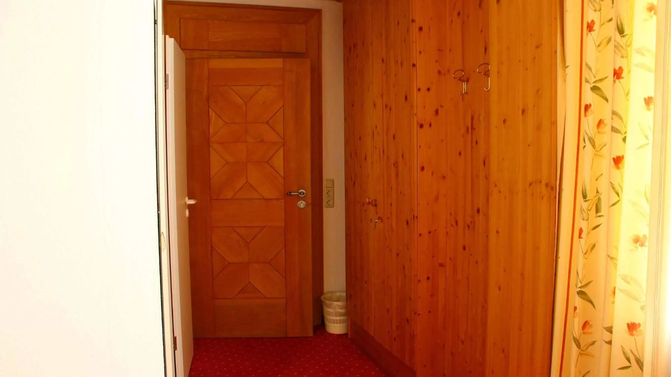 Photo of the whole room in Hotel Gasthof Zum weissen Lamm