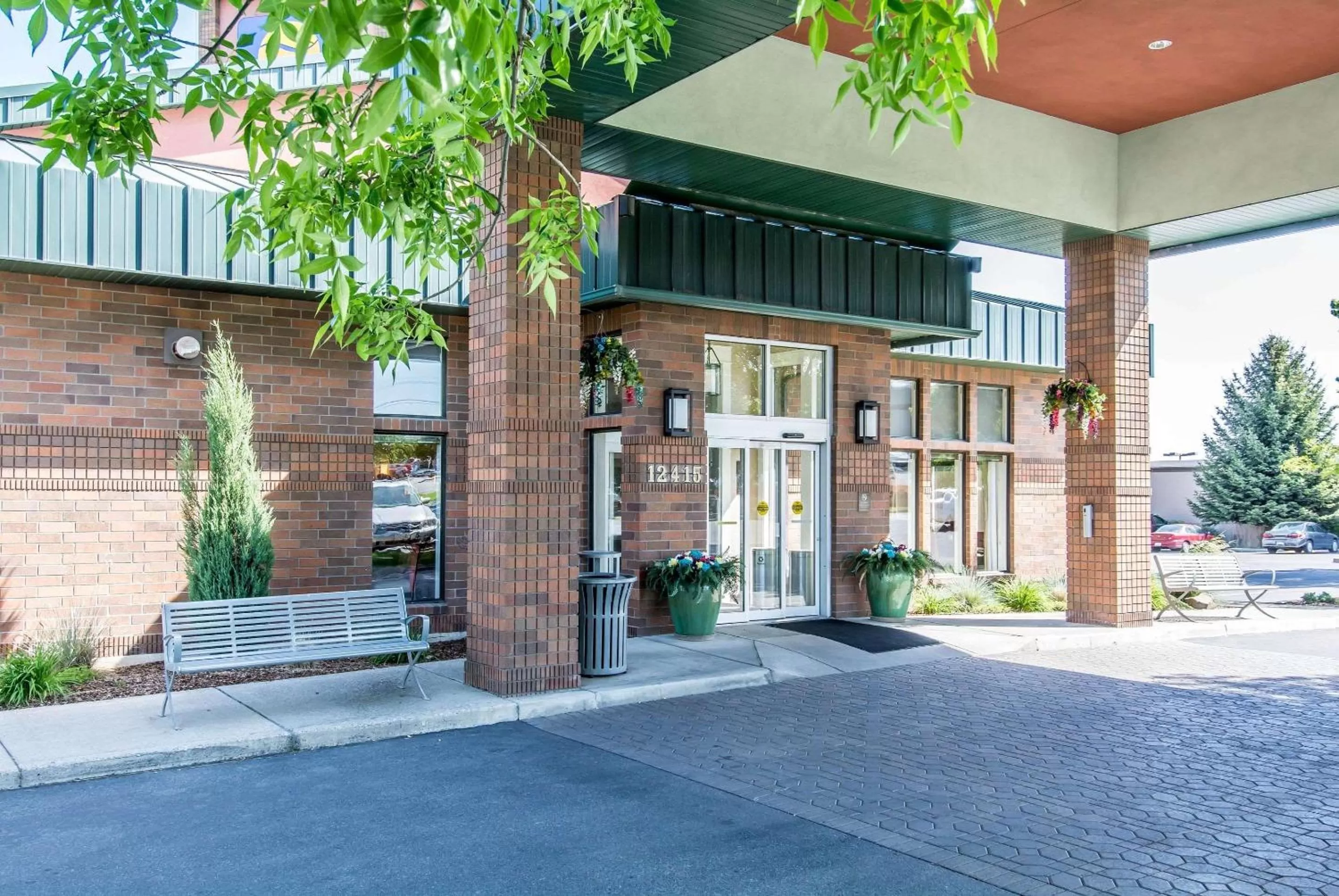 Property building in Comfort Inn & Suites Spokane Valley Central