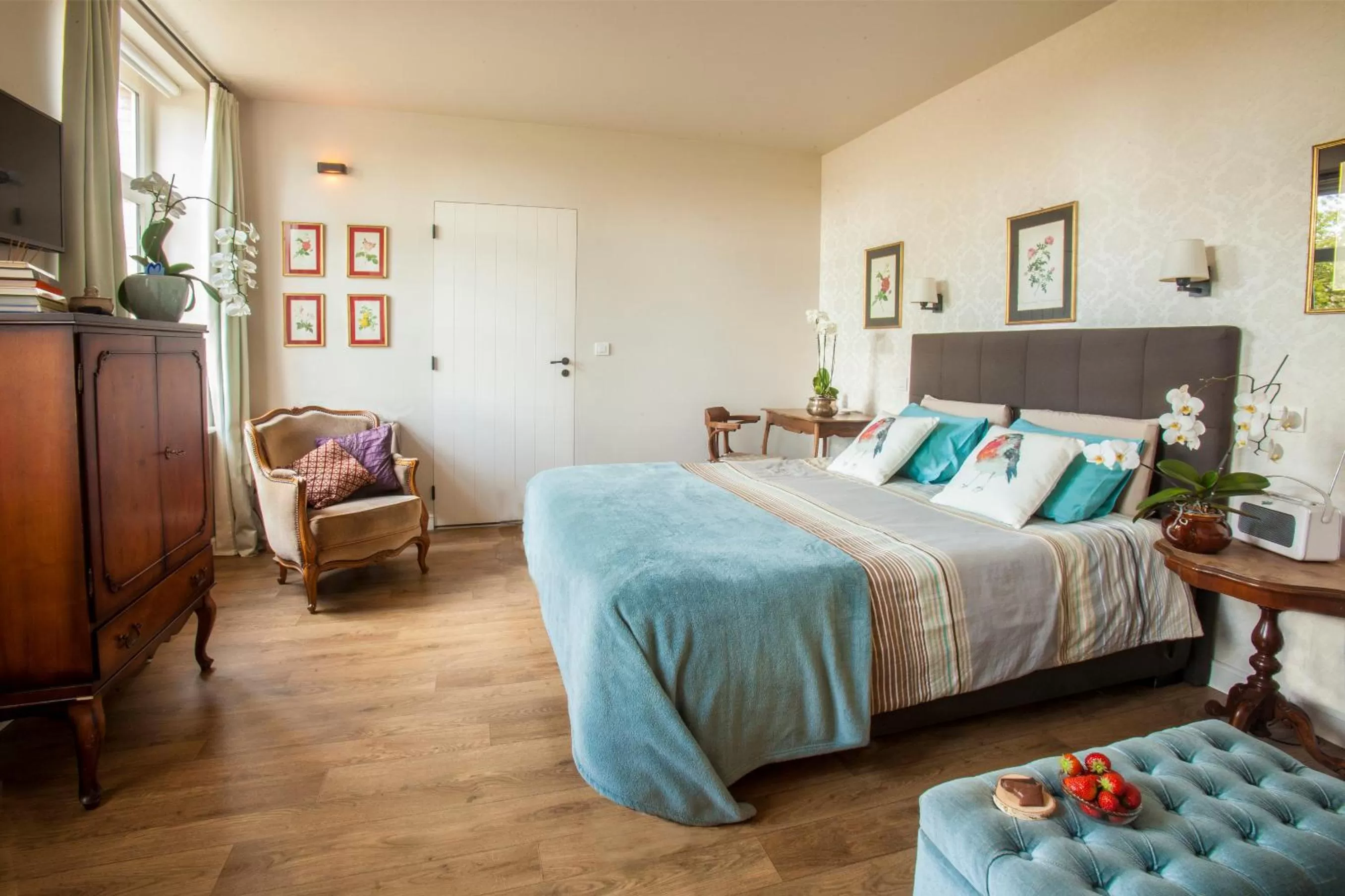 Decorative detail, Bed in B&B De Vossenbarm