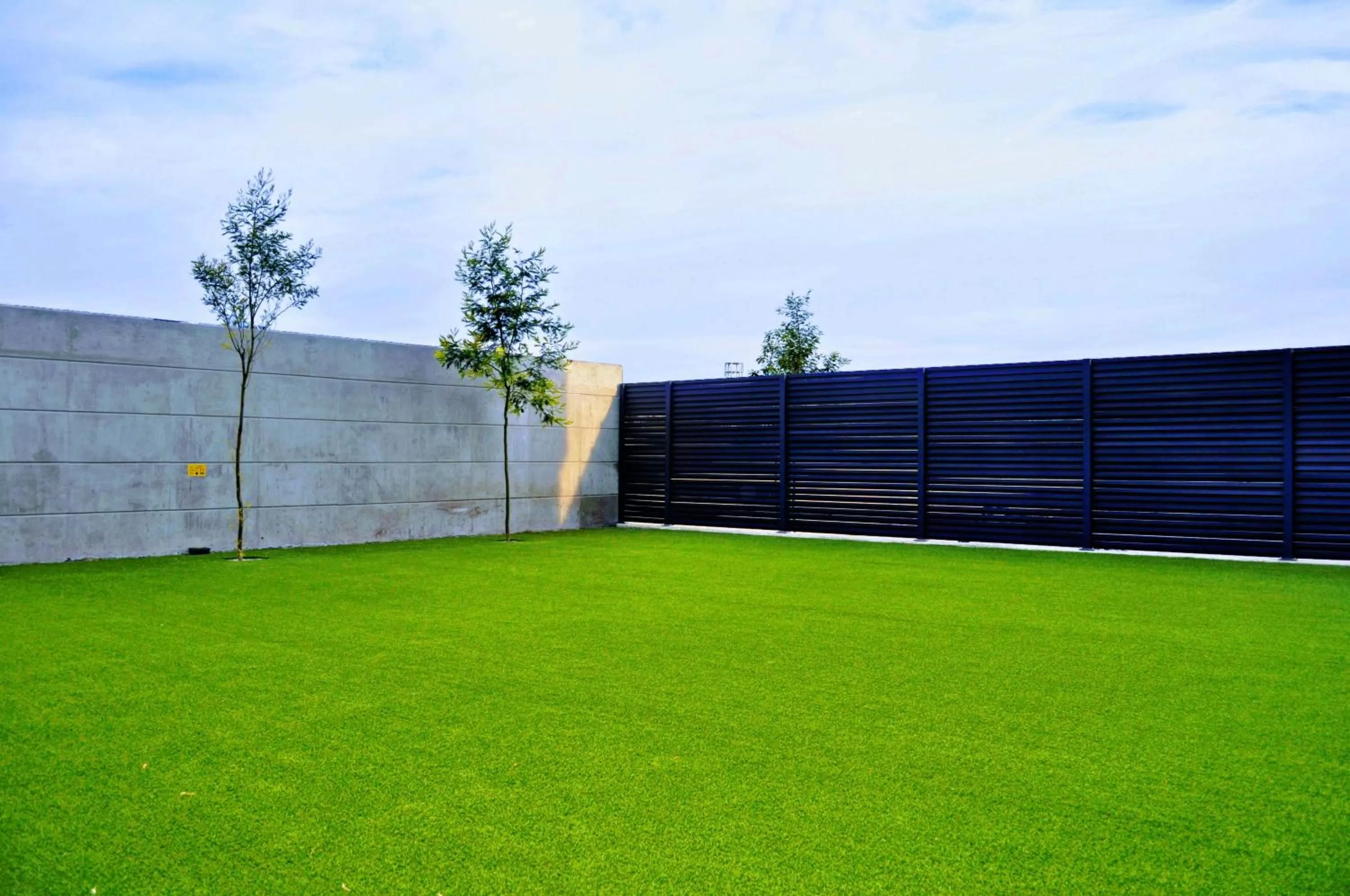 Garden in Bedford Hotel