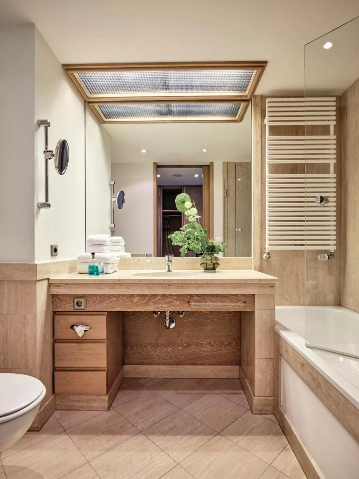 Bathroom in Hotel zur Post