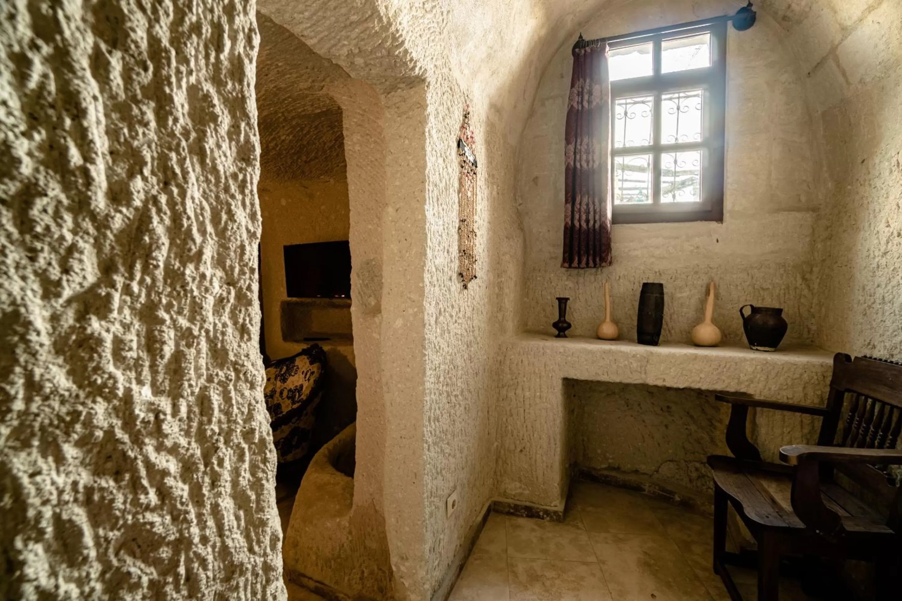 Massage in Amber Cave Suites