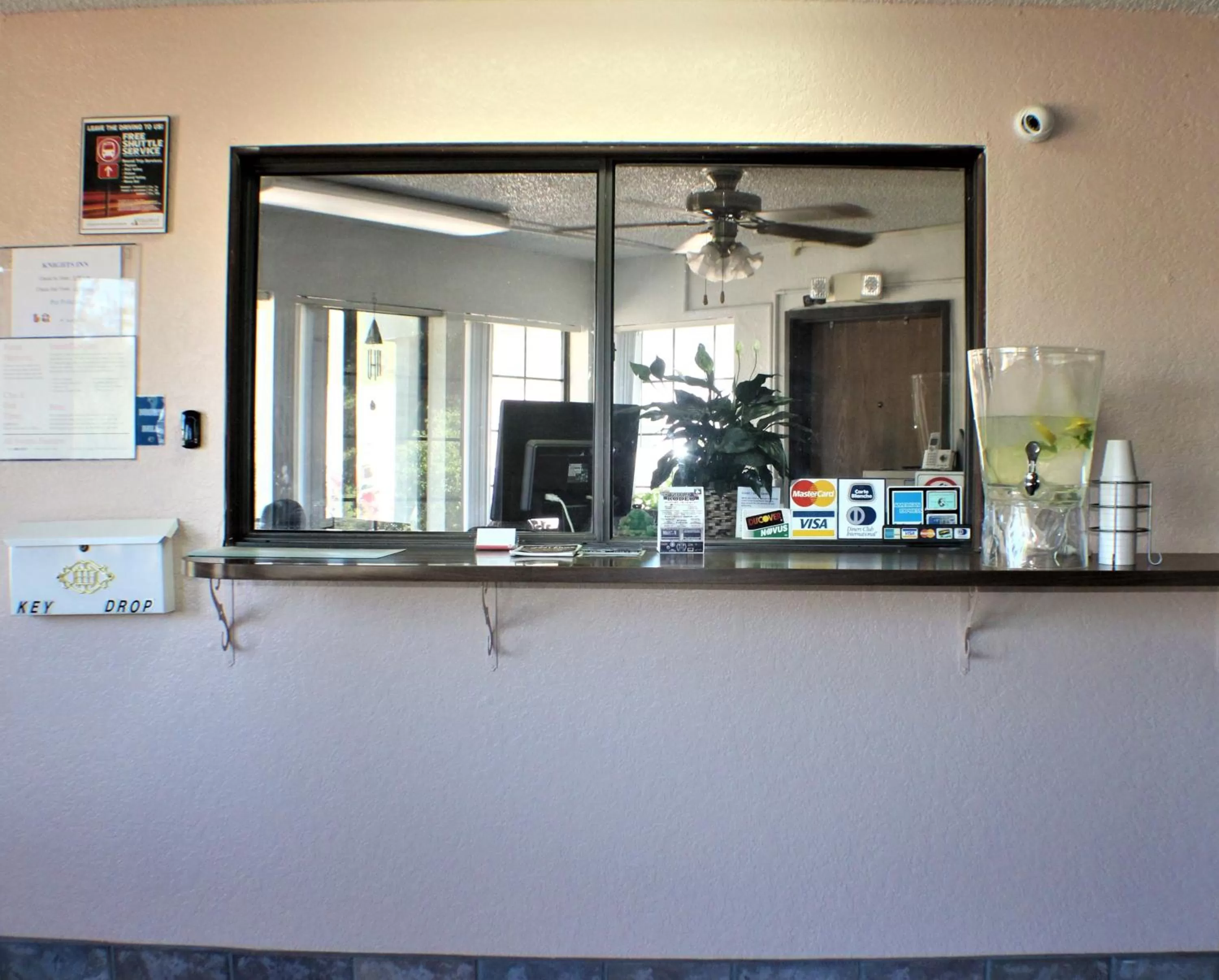 Lobby or reception in Knights Inn Payson