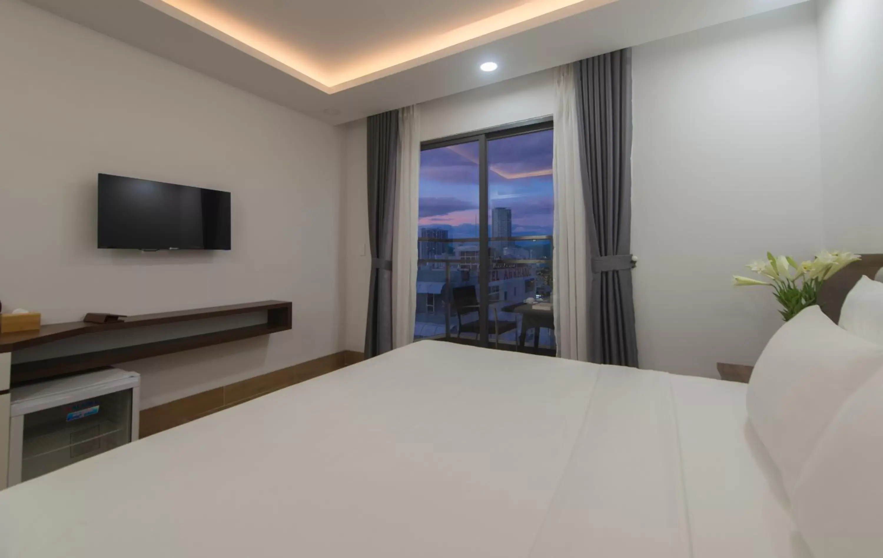 Standard Double Room in GoldCoast Hotel Nha Trang Standard Double Room in GoldCoast Hotel Nha Trang