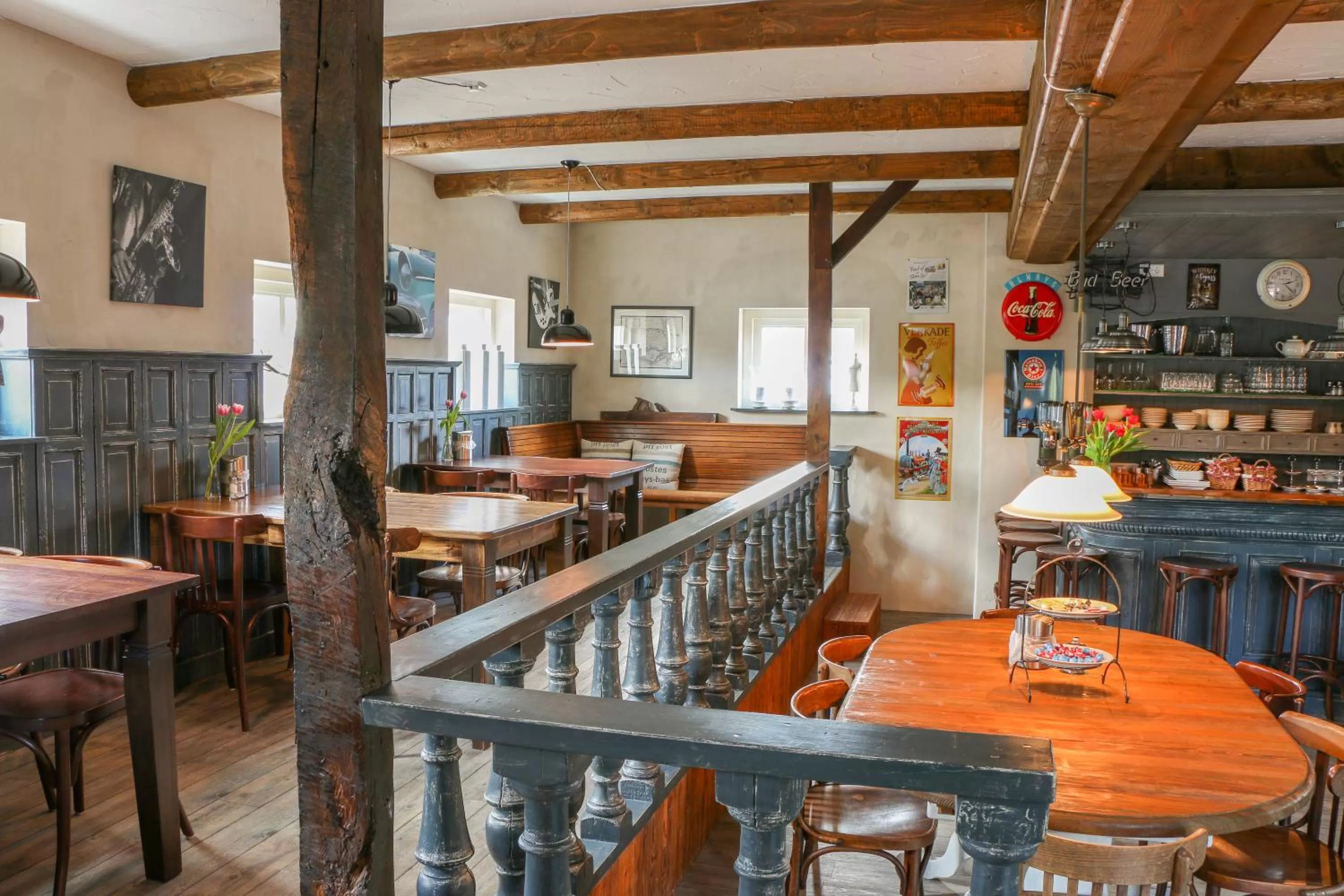 Communal lounge/ TV room, Restaurant/Places to Eat in Oostmolenhoeve B&B