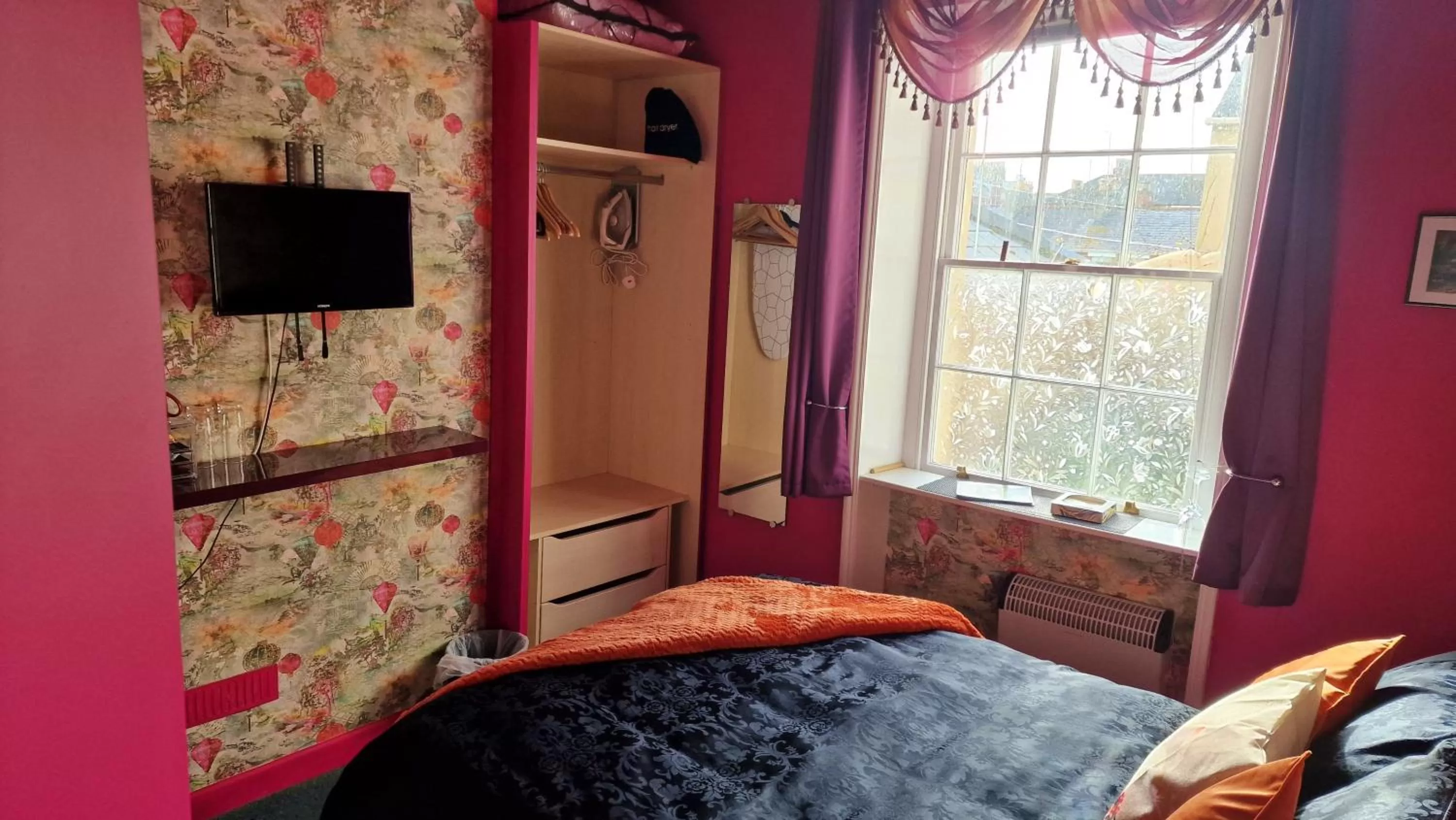 Bedroom, Bed in Philbeach Guest House