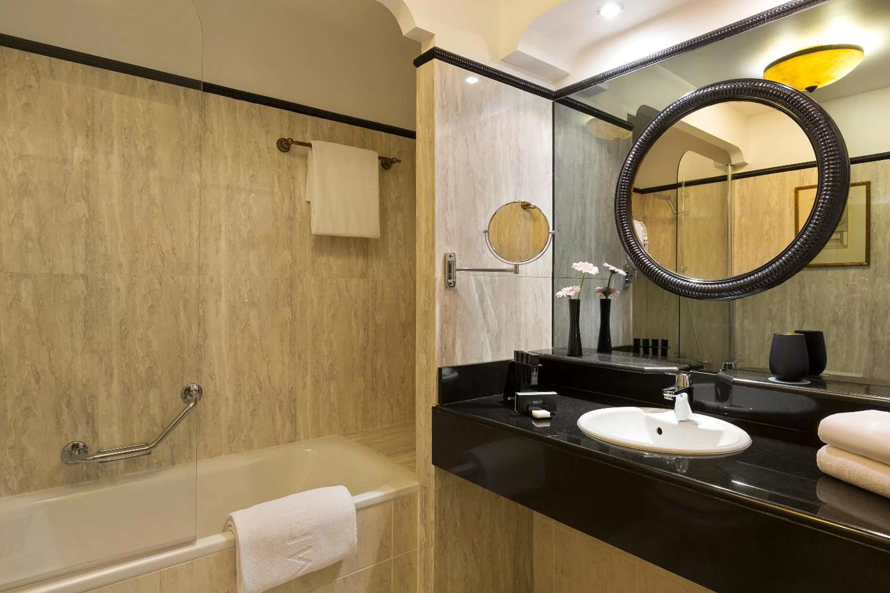 Bathroom in Meliá Paris Vendôme