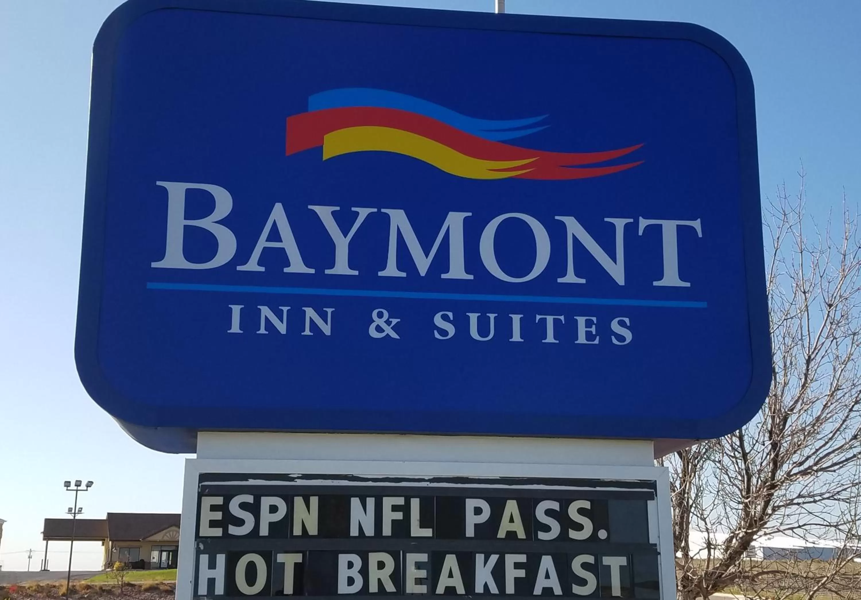 Property logo or sign in Baymont by Wyndham Limon