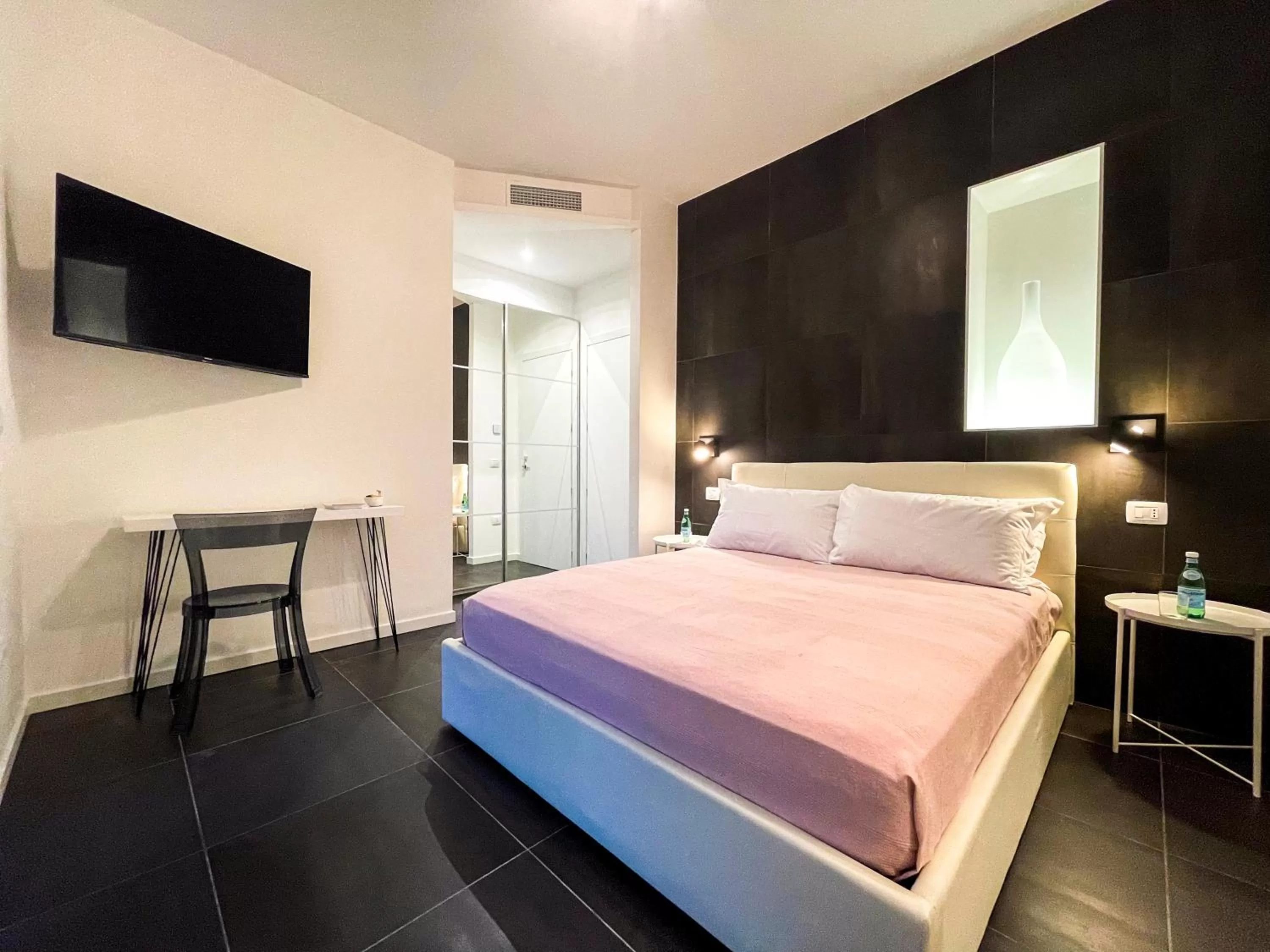 TV and multimedia, Bed in Enjoy Living