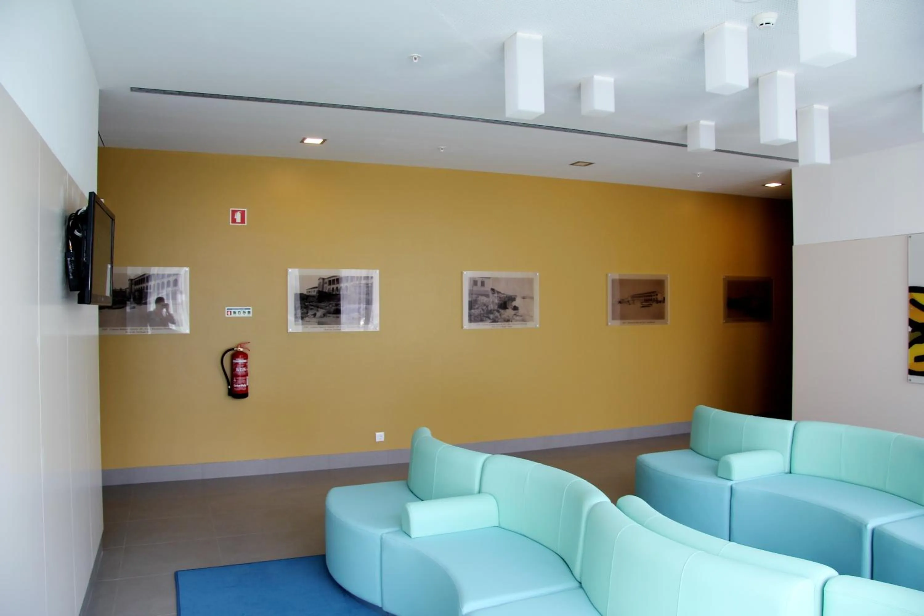 Lobby or reception in INATEL Albufeira