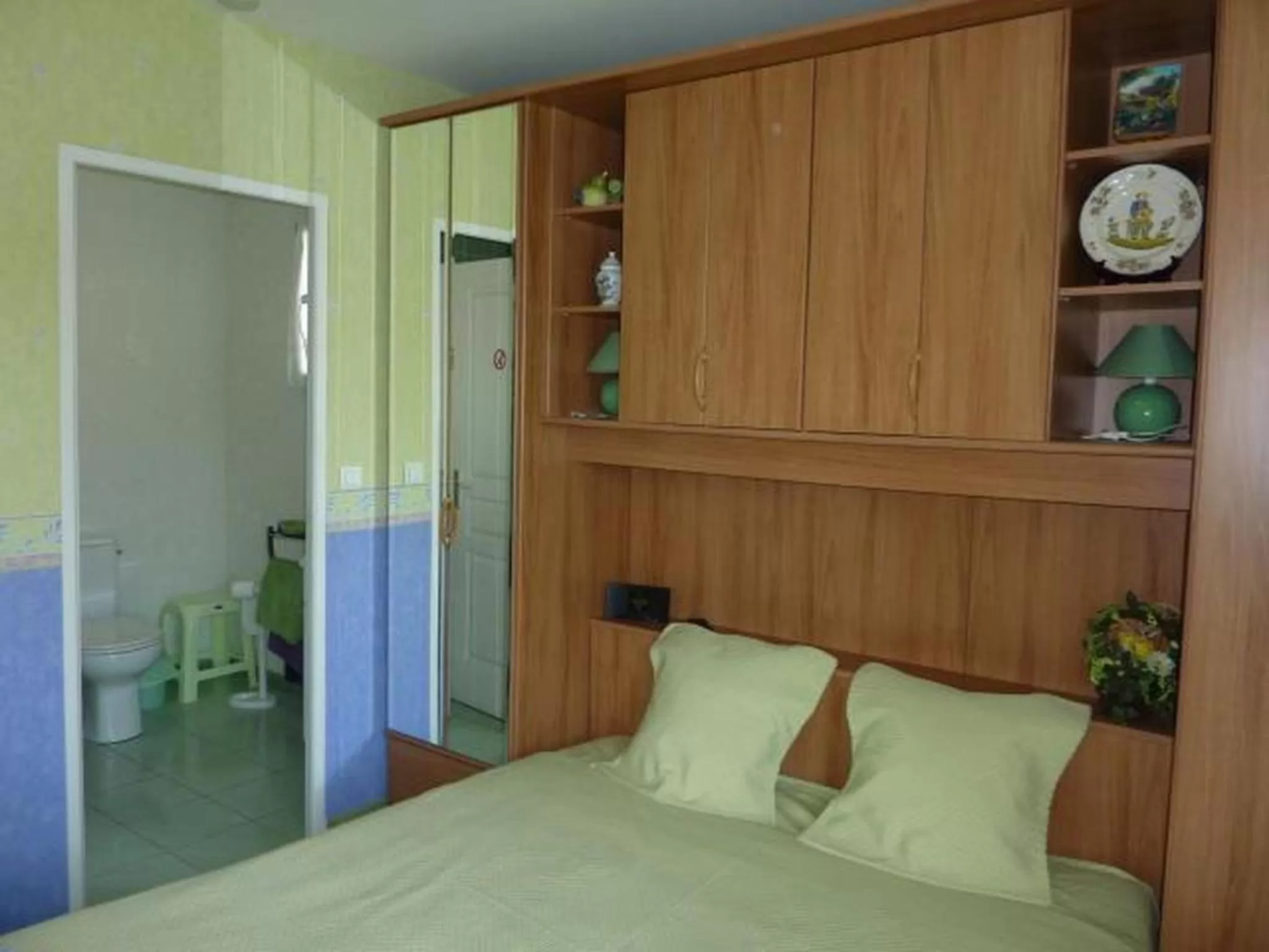 Bed in Chambres d'Hôtes de l'Auraine