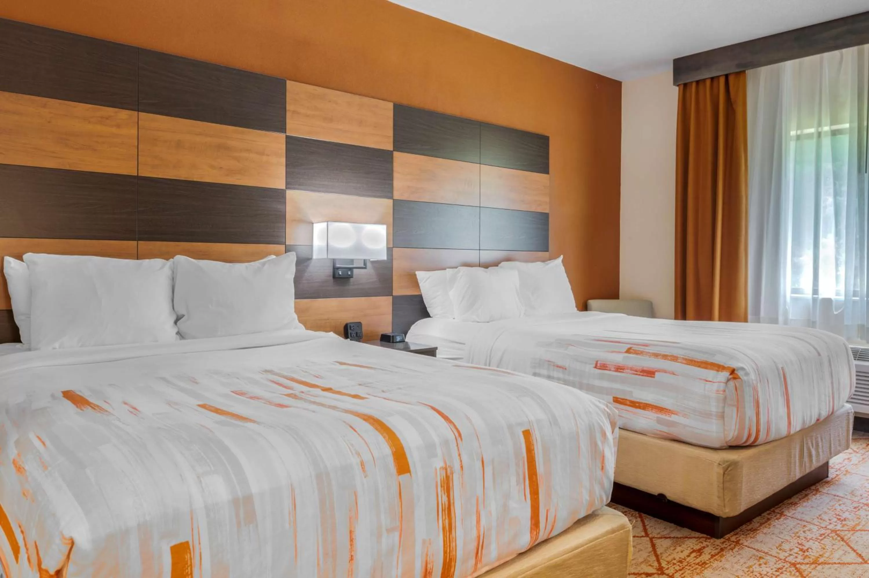 Bed in Best Western Plus Warsaw