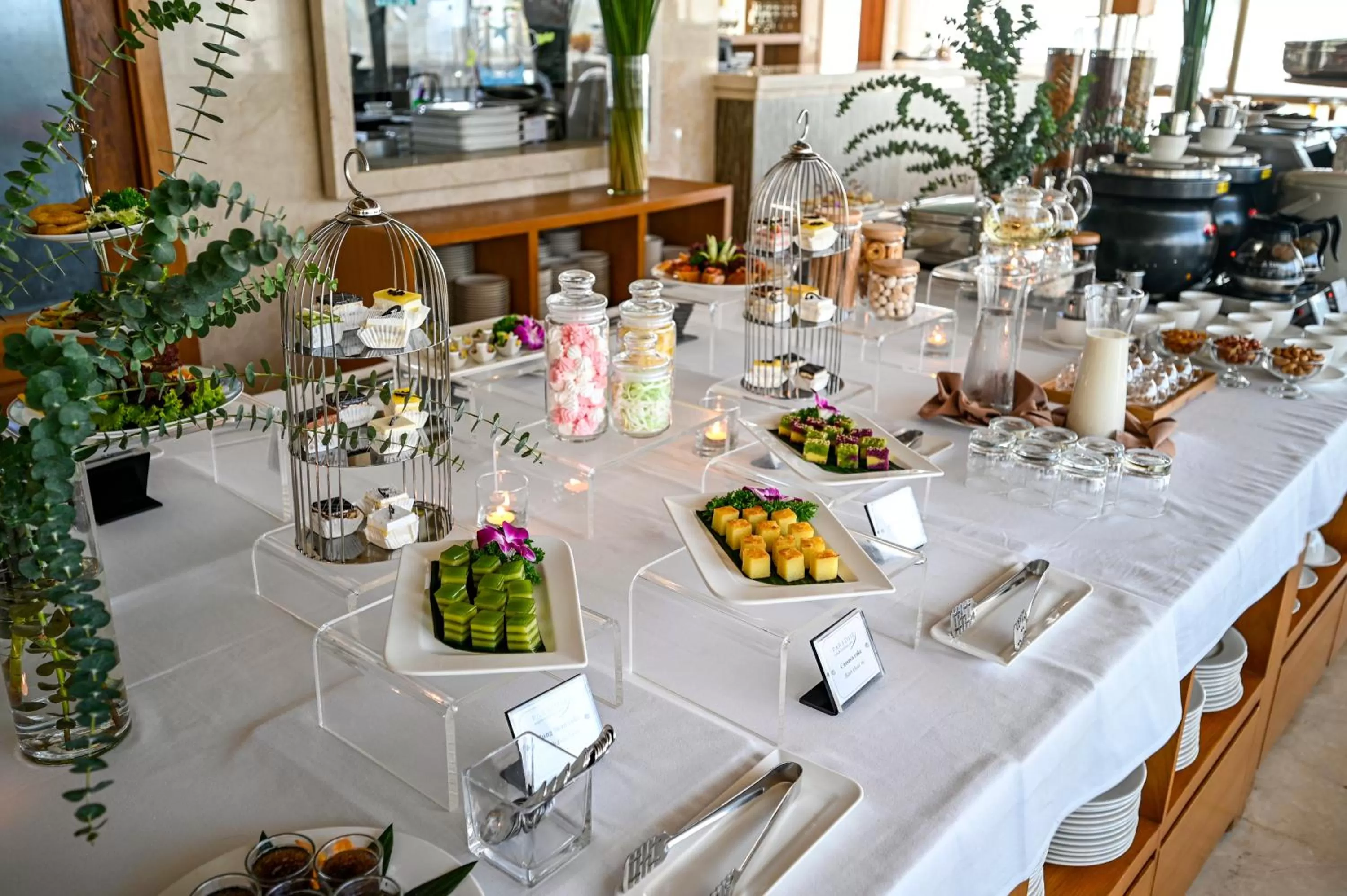 Restaurant/places to eat in Paradise Saigon Boutique Hotel & Spa