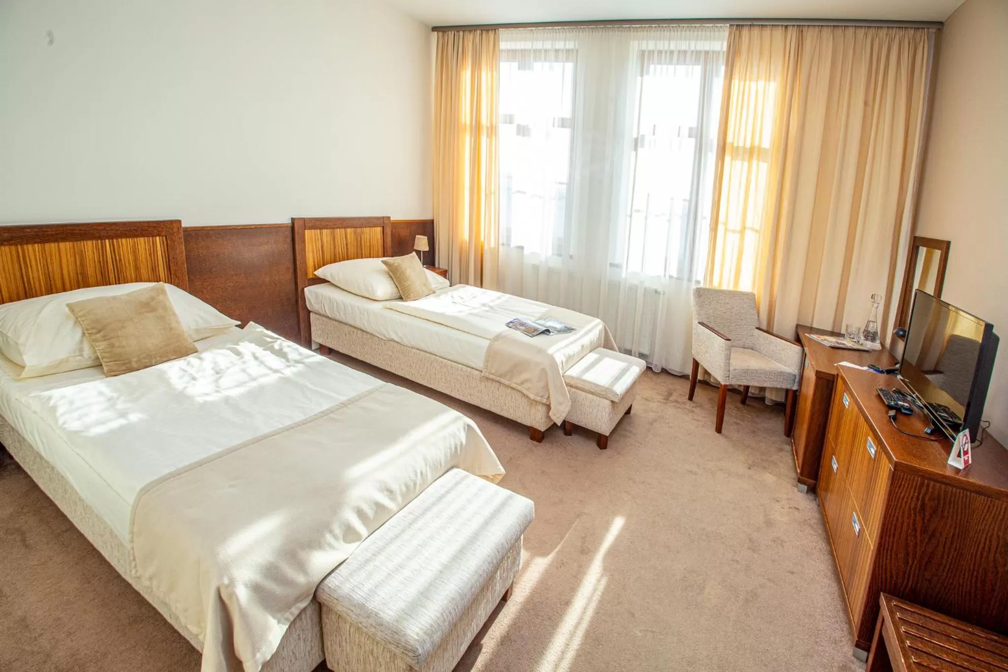 Photo of the whole room, Bed in Hotel Academic