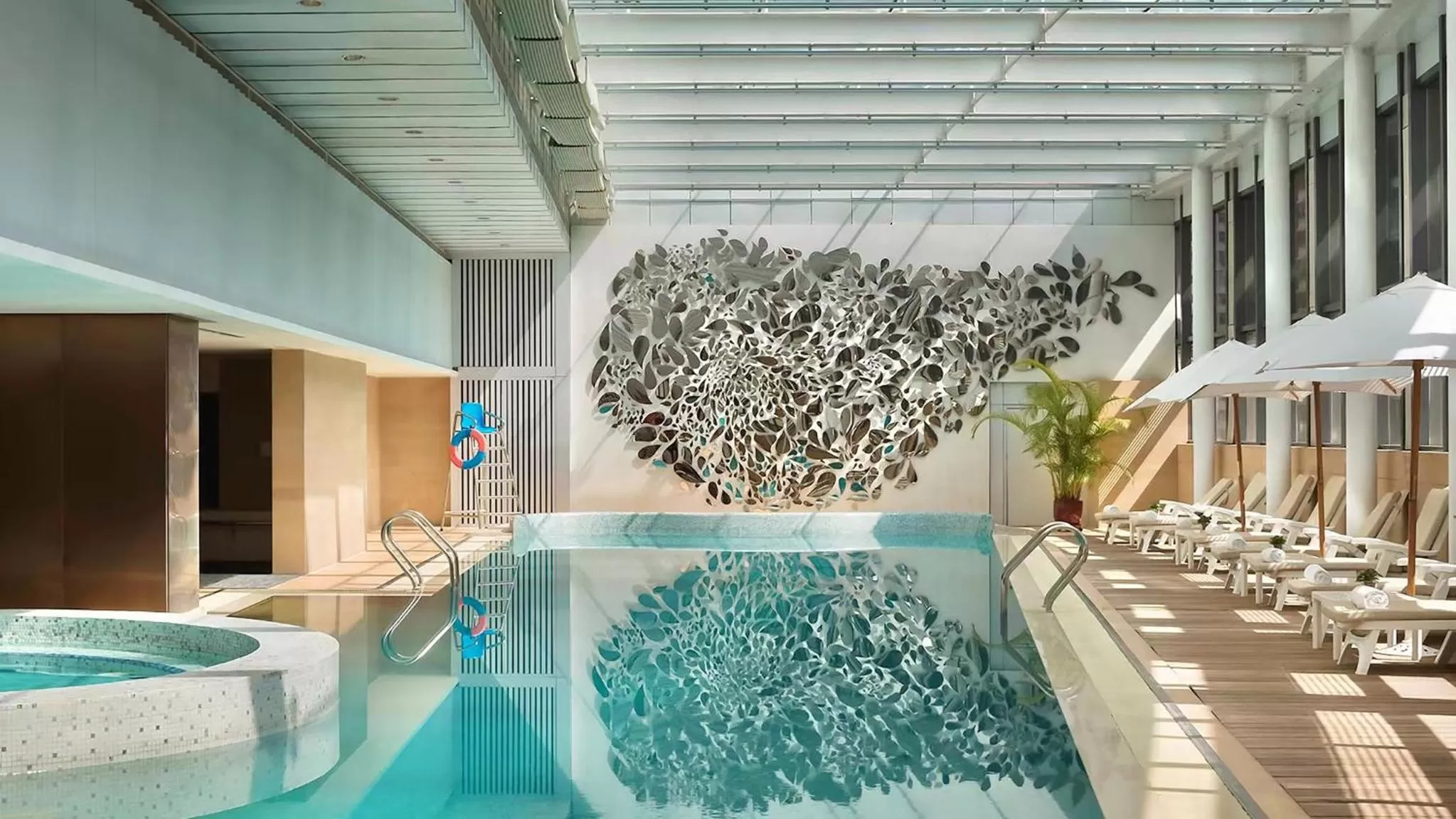 Swimming pool in Marco Polo Parkside, Beijing