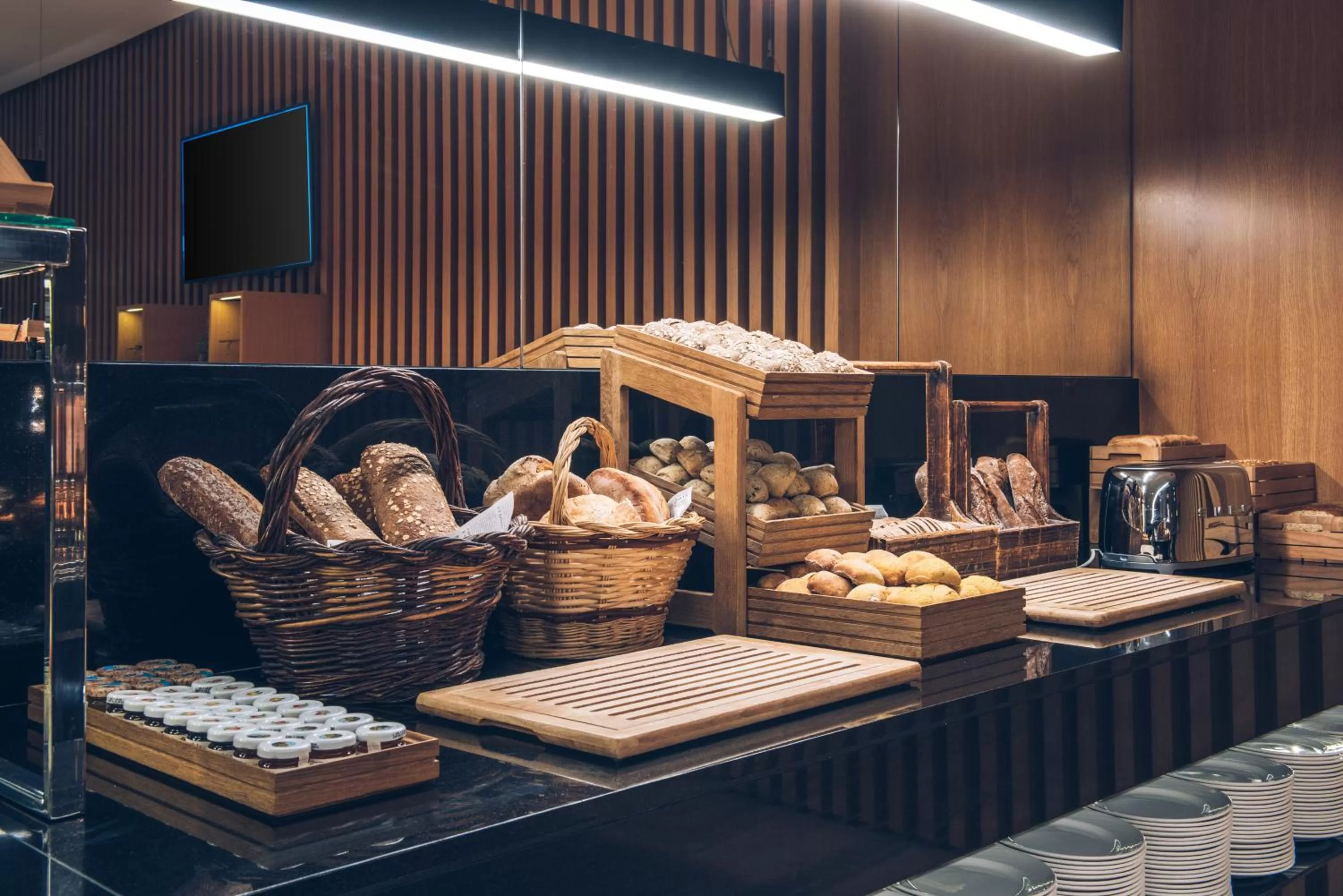 Restaurant/places to eat in Iberostar Selection Lisboa