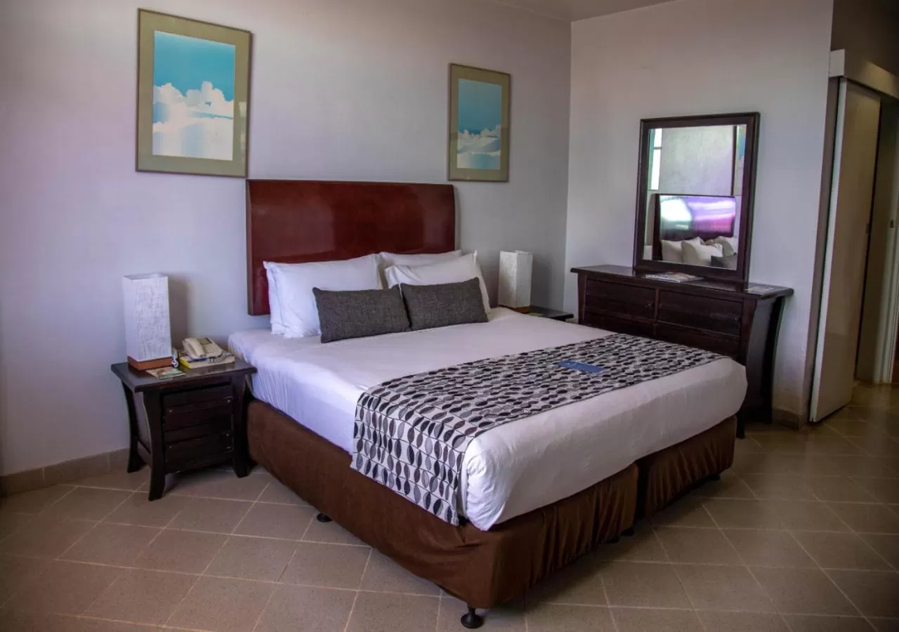 One-Bedroom Apartment in Bird Of Paradise Hotel