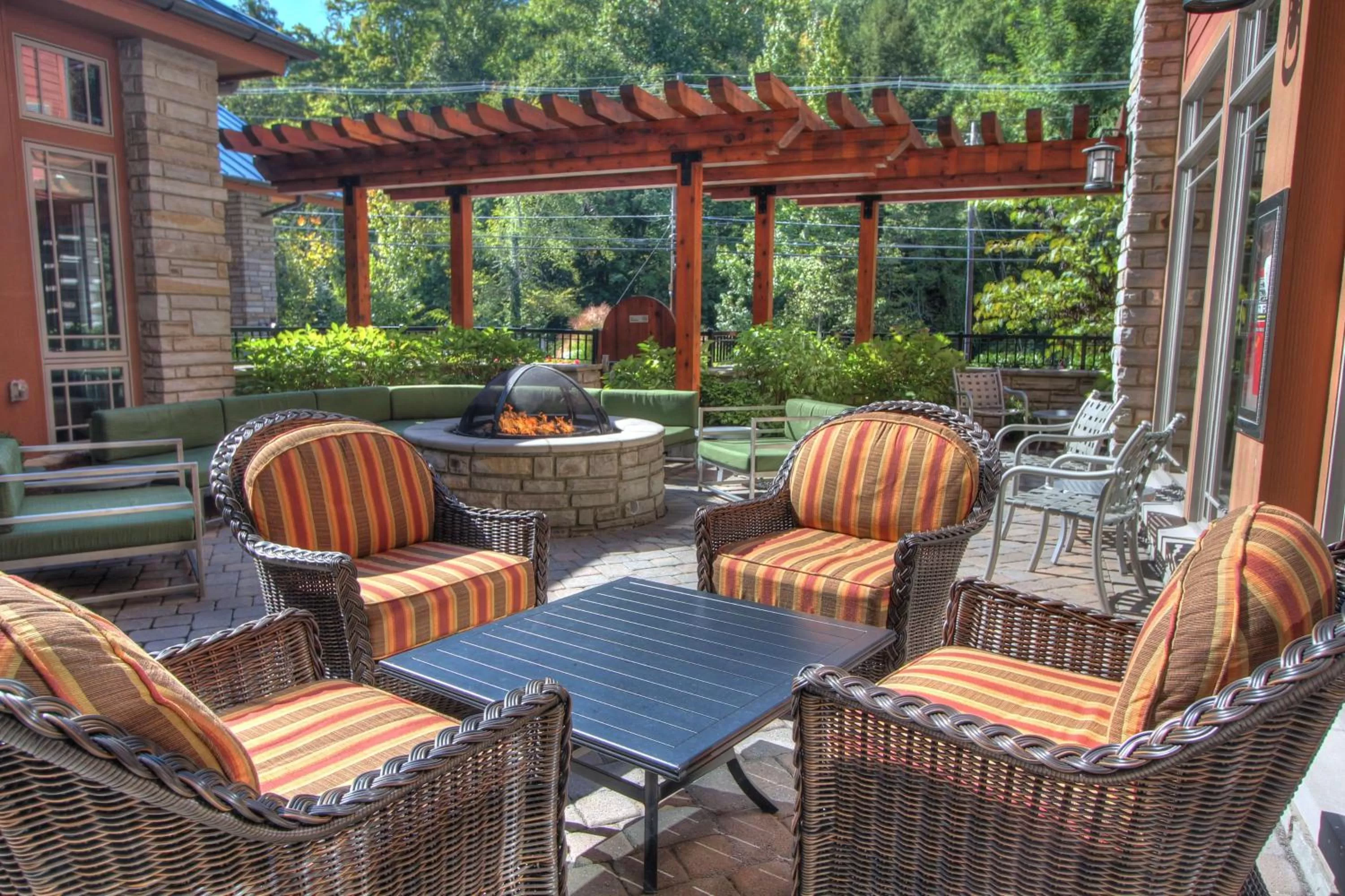 Property building in Hilton Garden Inn Gatlinburg