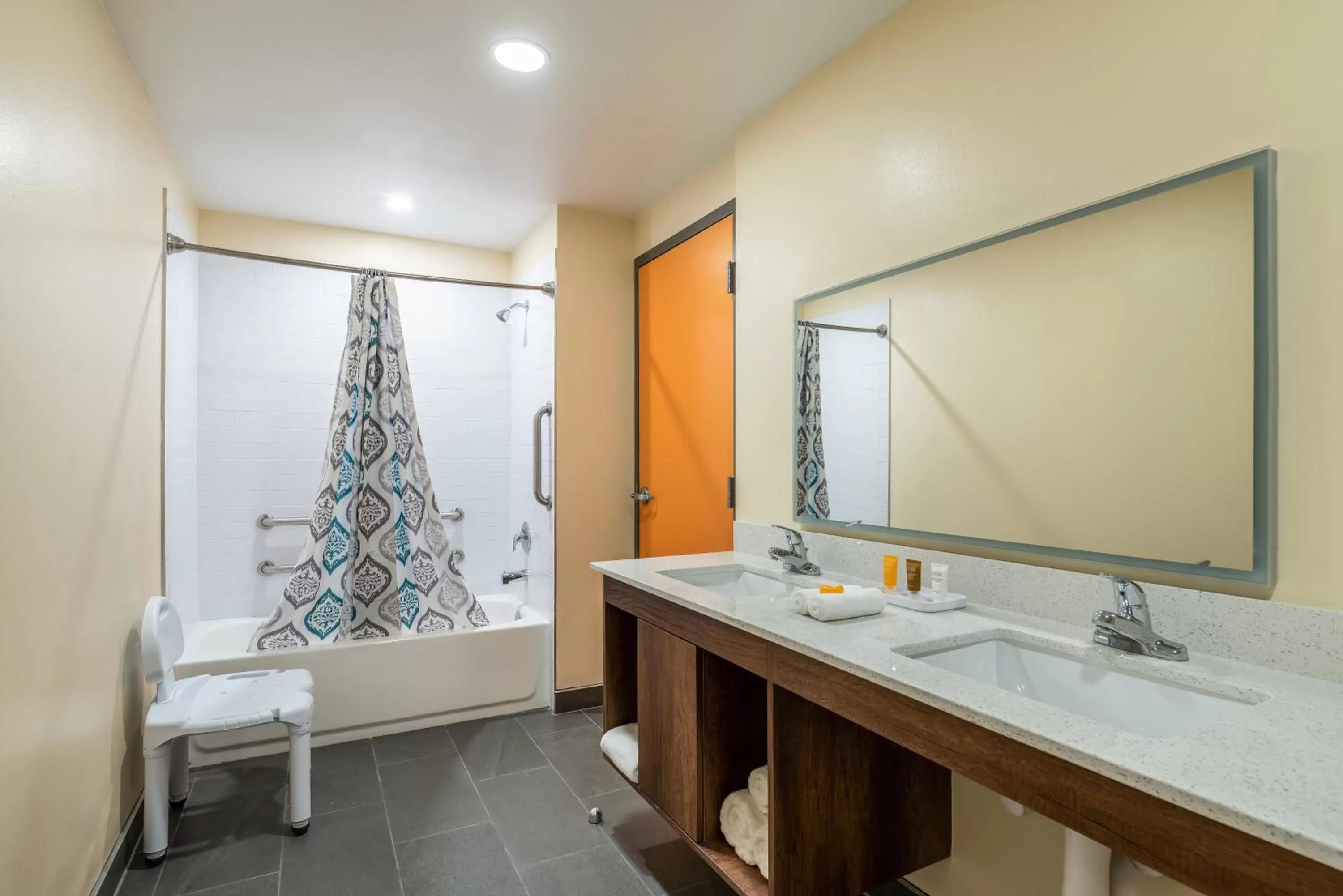 Bathroom in SPOT X Hotel Orlando Intl Dr by The Red Collection