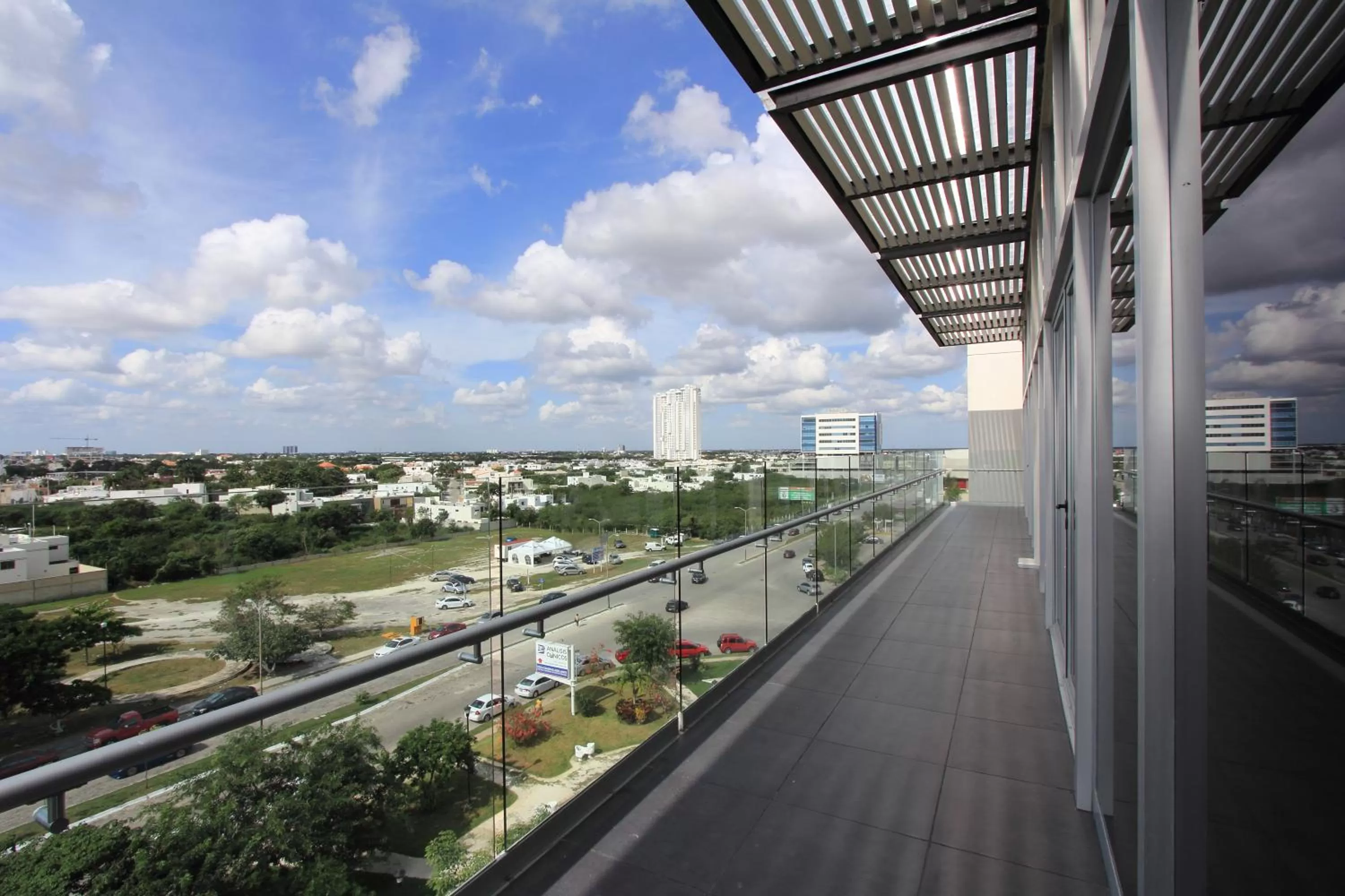 Facade/entrance in Mesón de la Luna Hotel & Spa