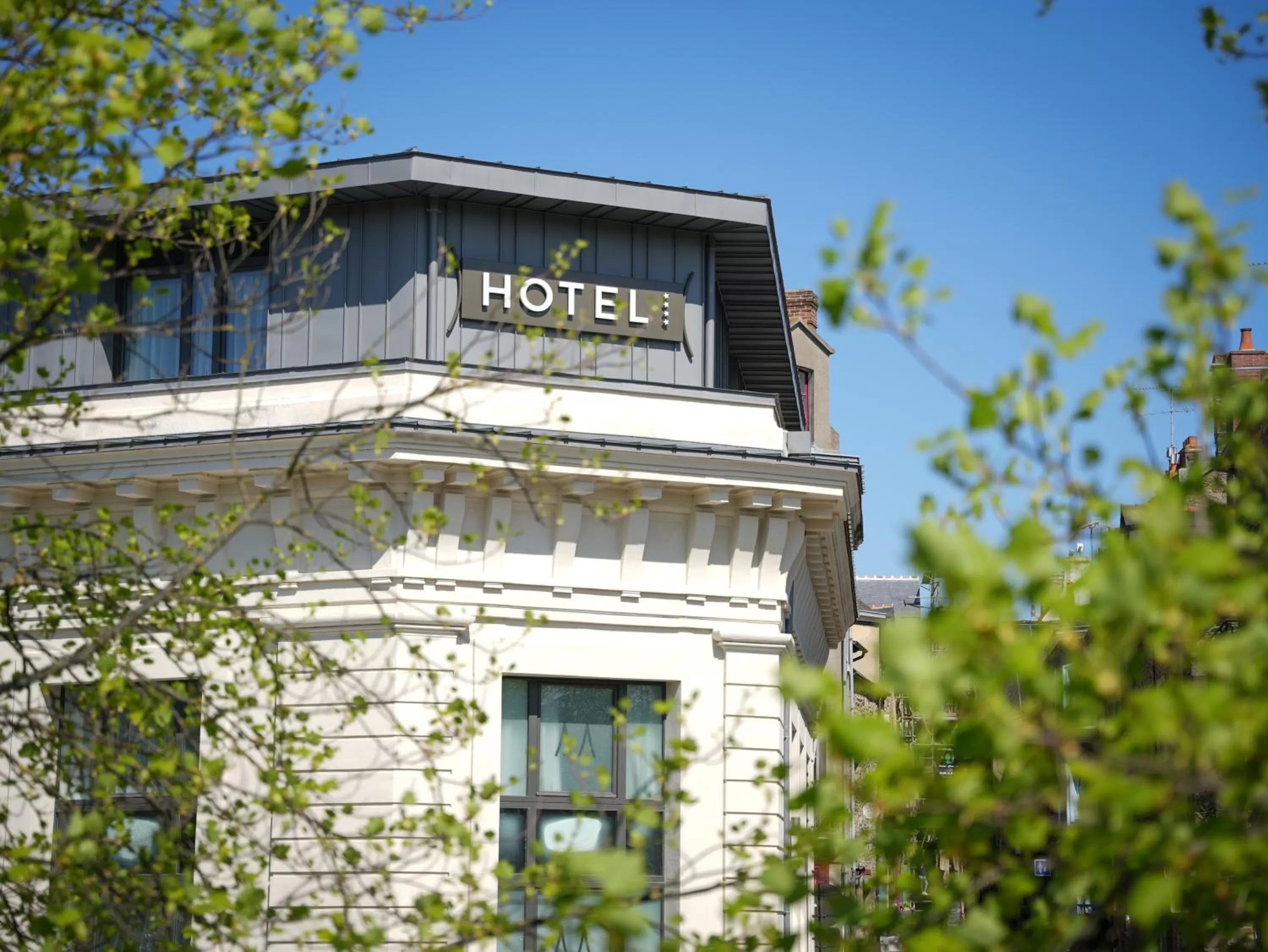 Property building in Le Magic Hôtel & Spa