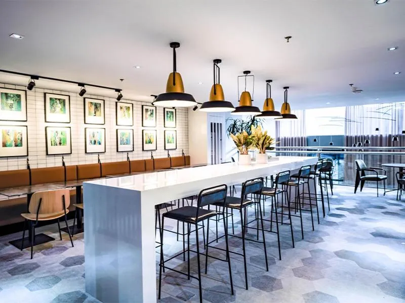 Dining area in Avior Hotel