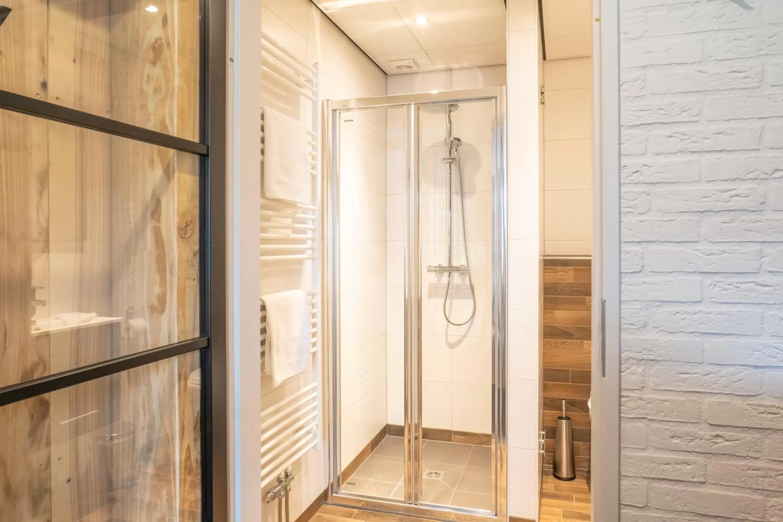 Shower, Bathroom in B&B de Ster van Dwingeloo