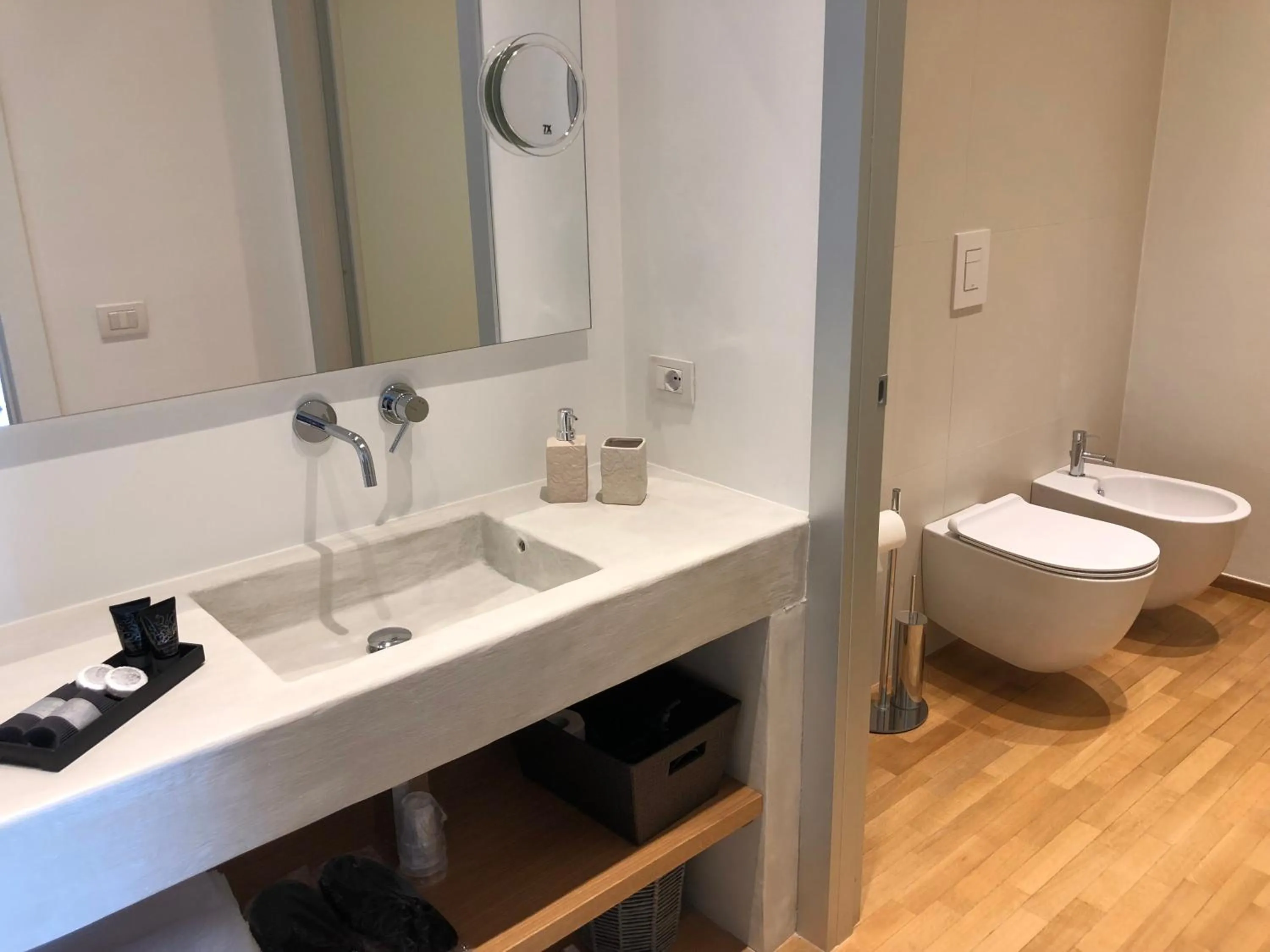 Bathroom in 200 ROOMS & TERRACE