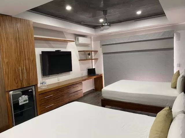 TV and multimedia, Bed in HOTEL EL CORAL