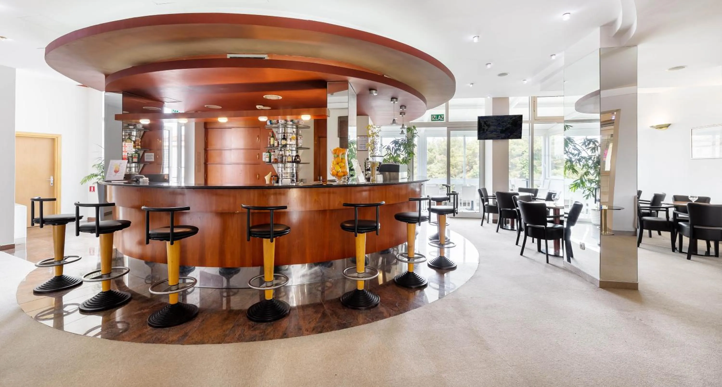 Communal lounge/ TV room in Hotel Punta