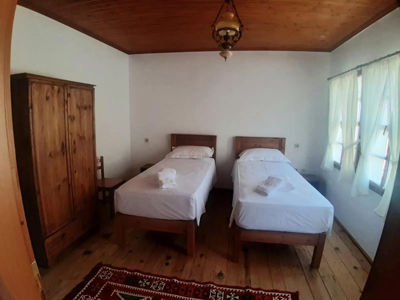 Bed in Guest House J.Prifti