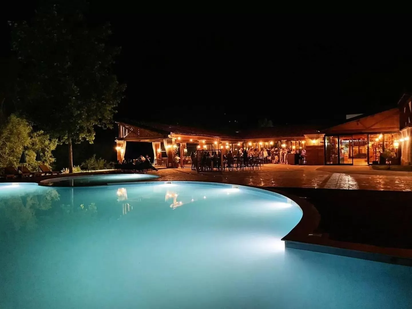 Night, Swimming Pool in Hotel Storia