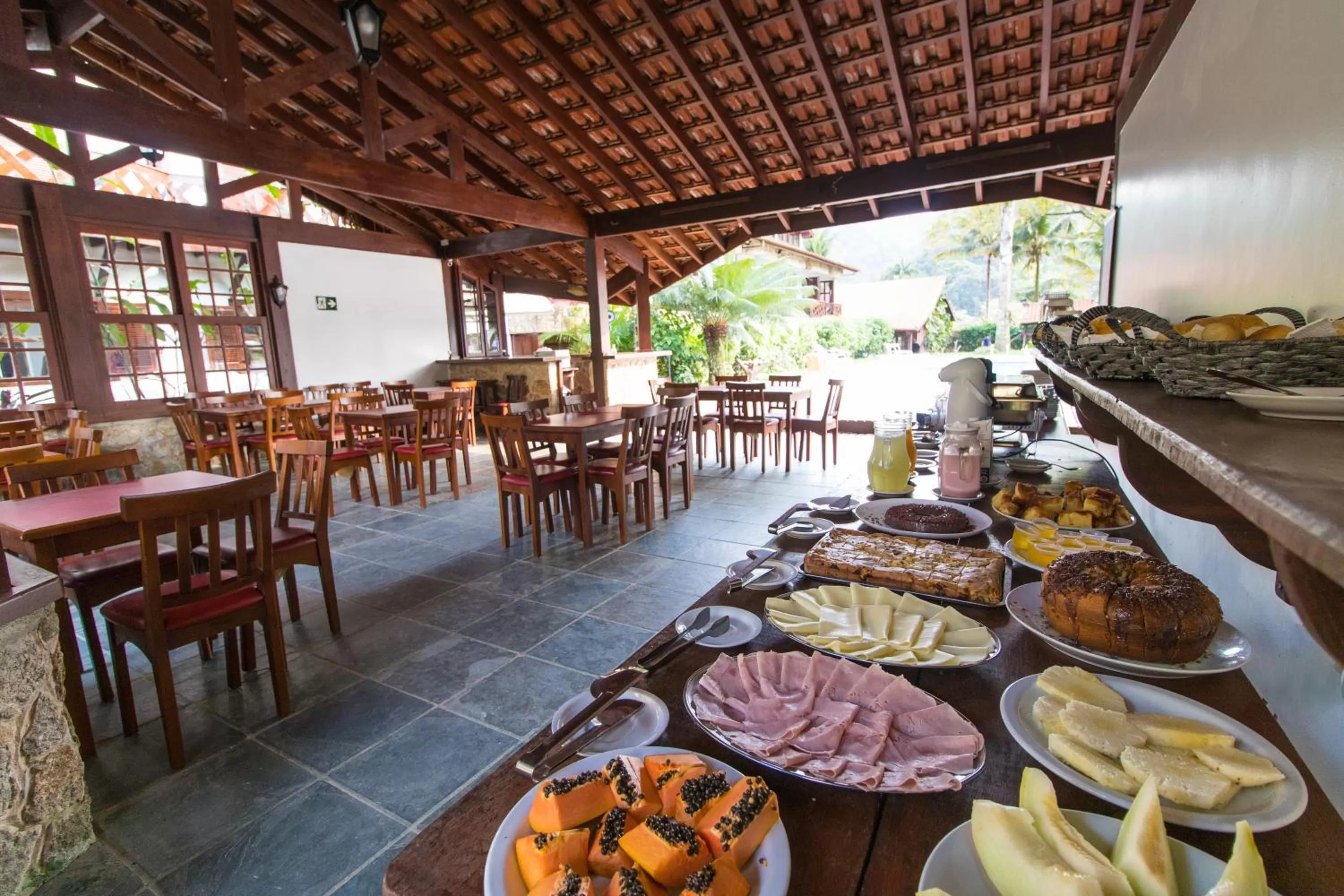 Restaurant/places to eat in HOTELARE Hotel Villa Di Capri