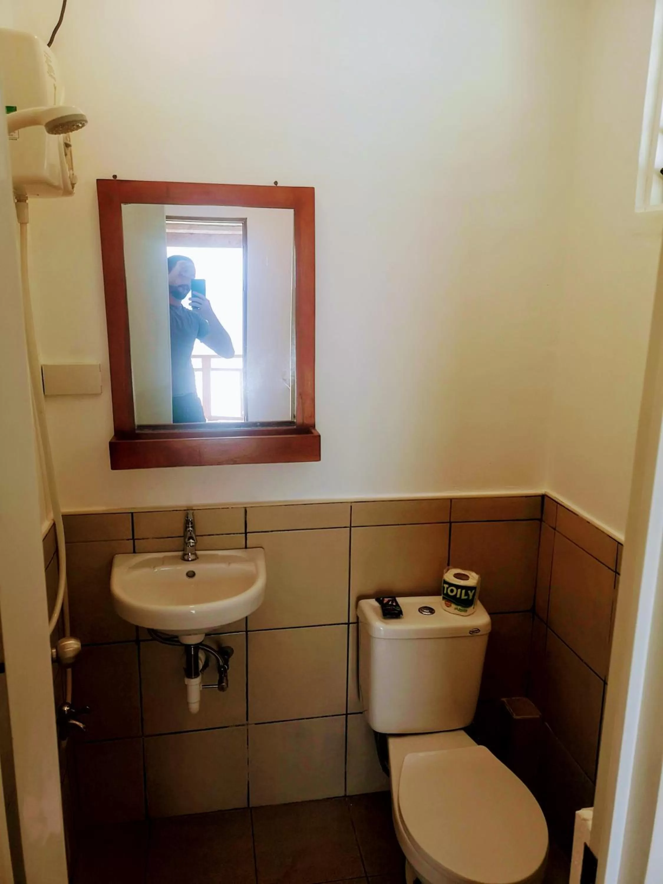 Toilet, Bathroom in Room-Cola Inn