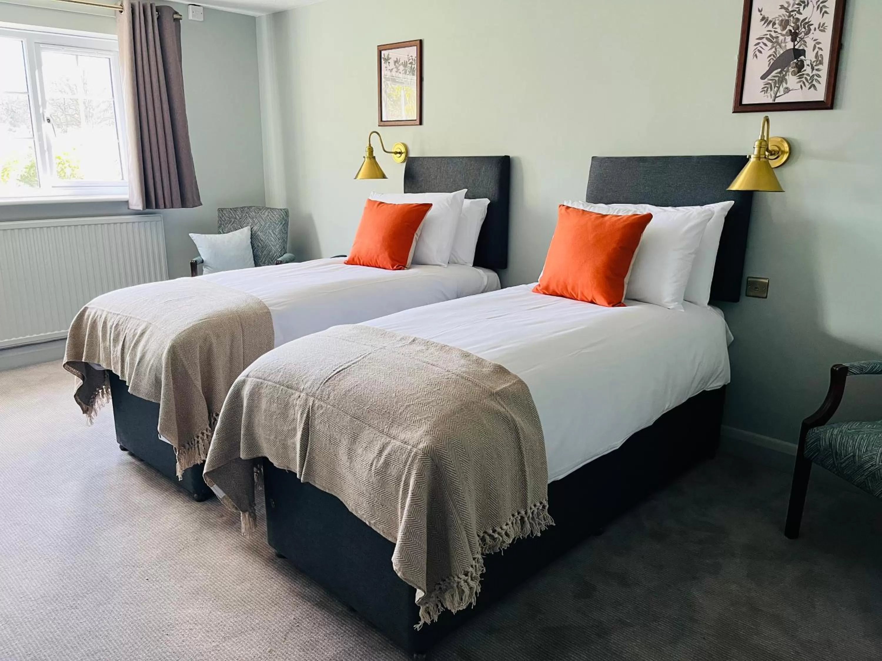 Bed in The New Inn Heckfield