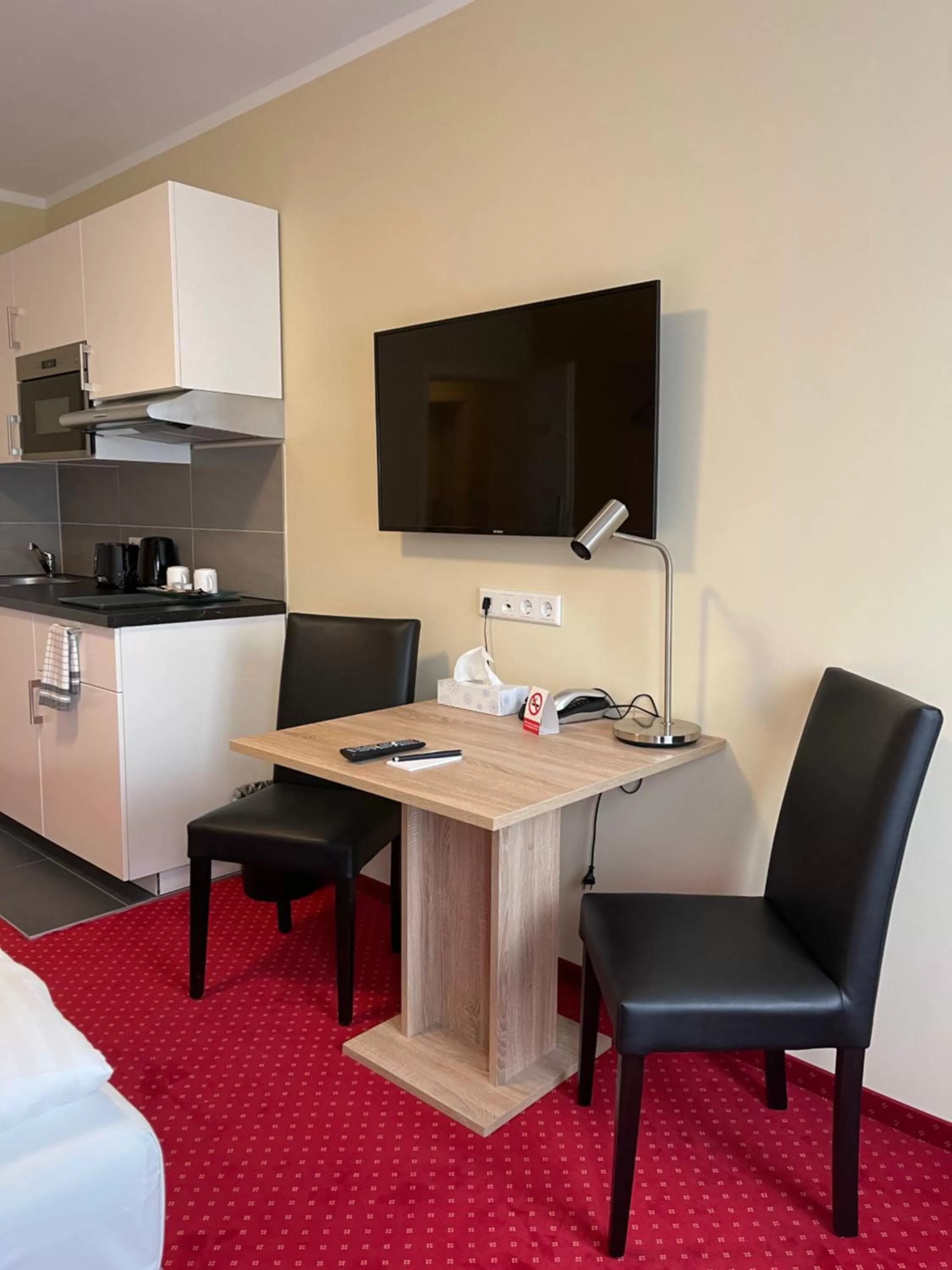 Seating area in Palm Premium Hotel & Apartments