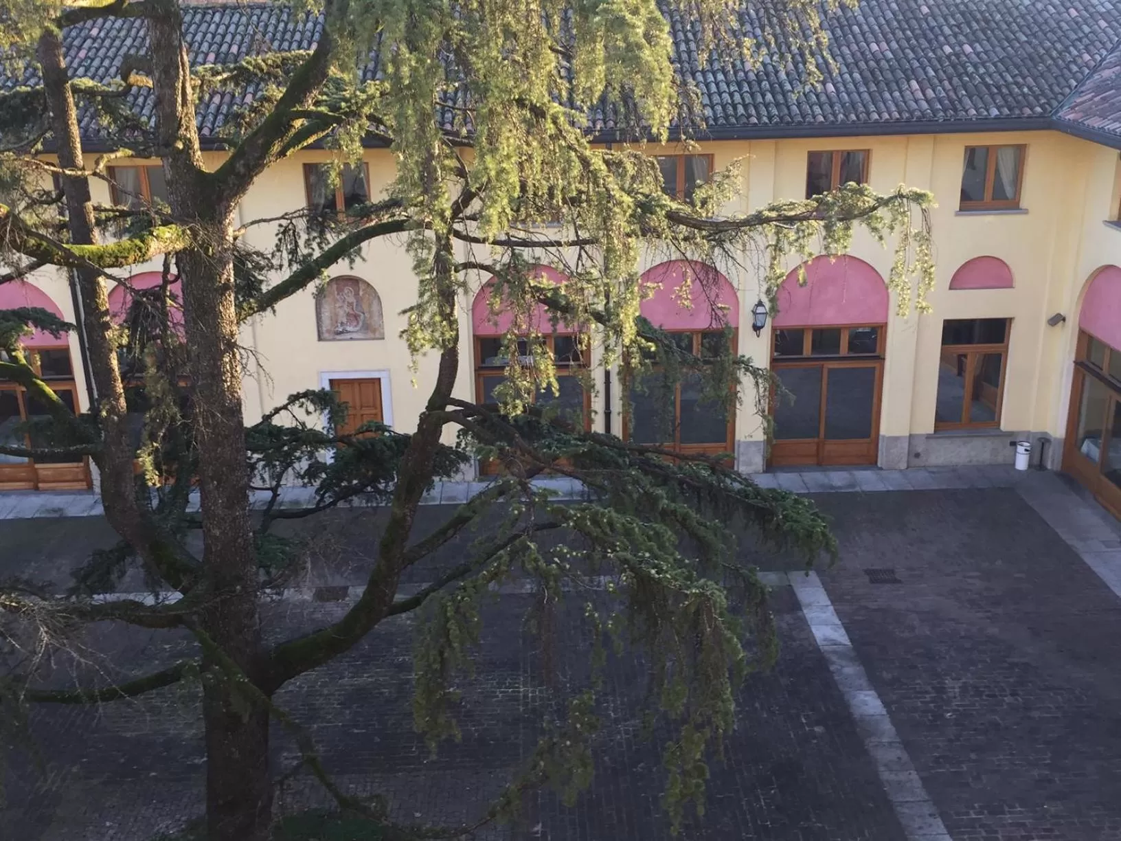 Property building in Bes Hotel Bergamo Cologno al Serio